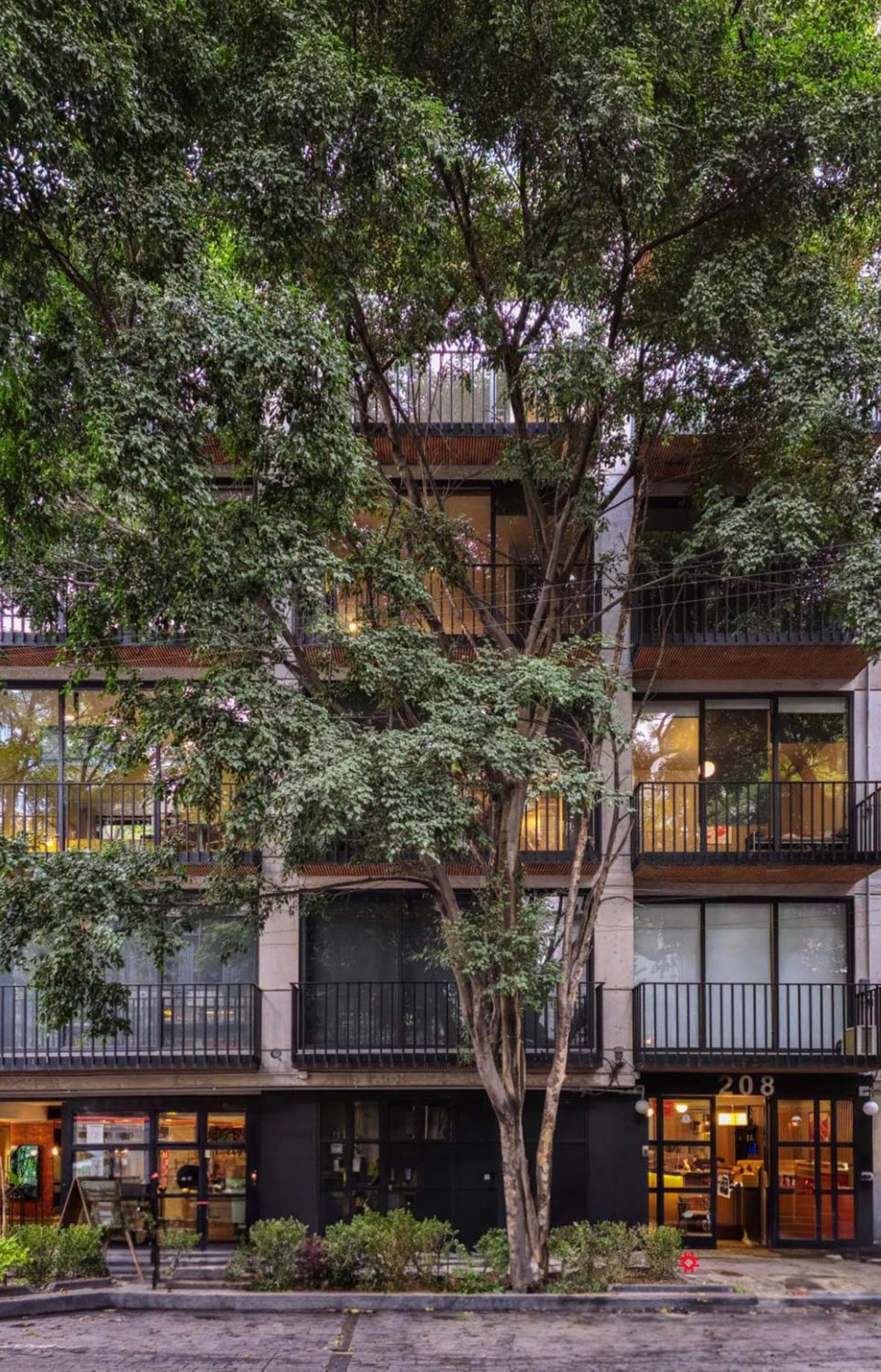 Casa Londres by Kukun — 1