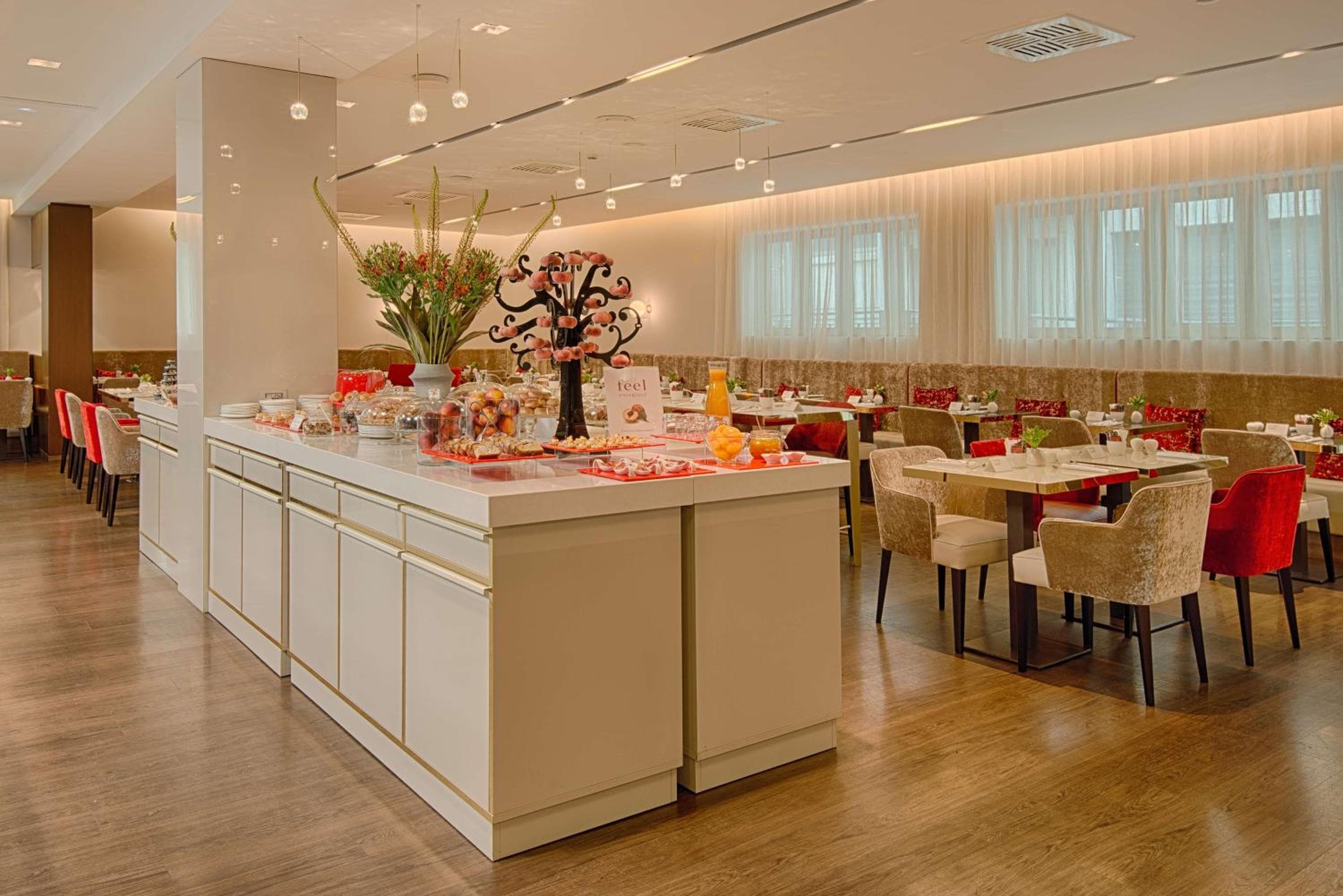 Tivoli President Milano Hotel hotel, Largo Augusto 10, Milan, Italy — photo 32