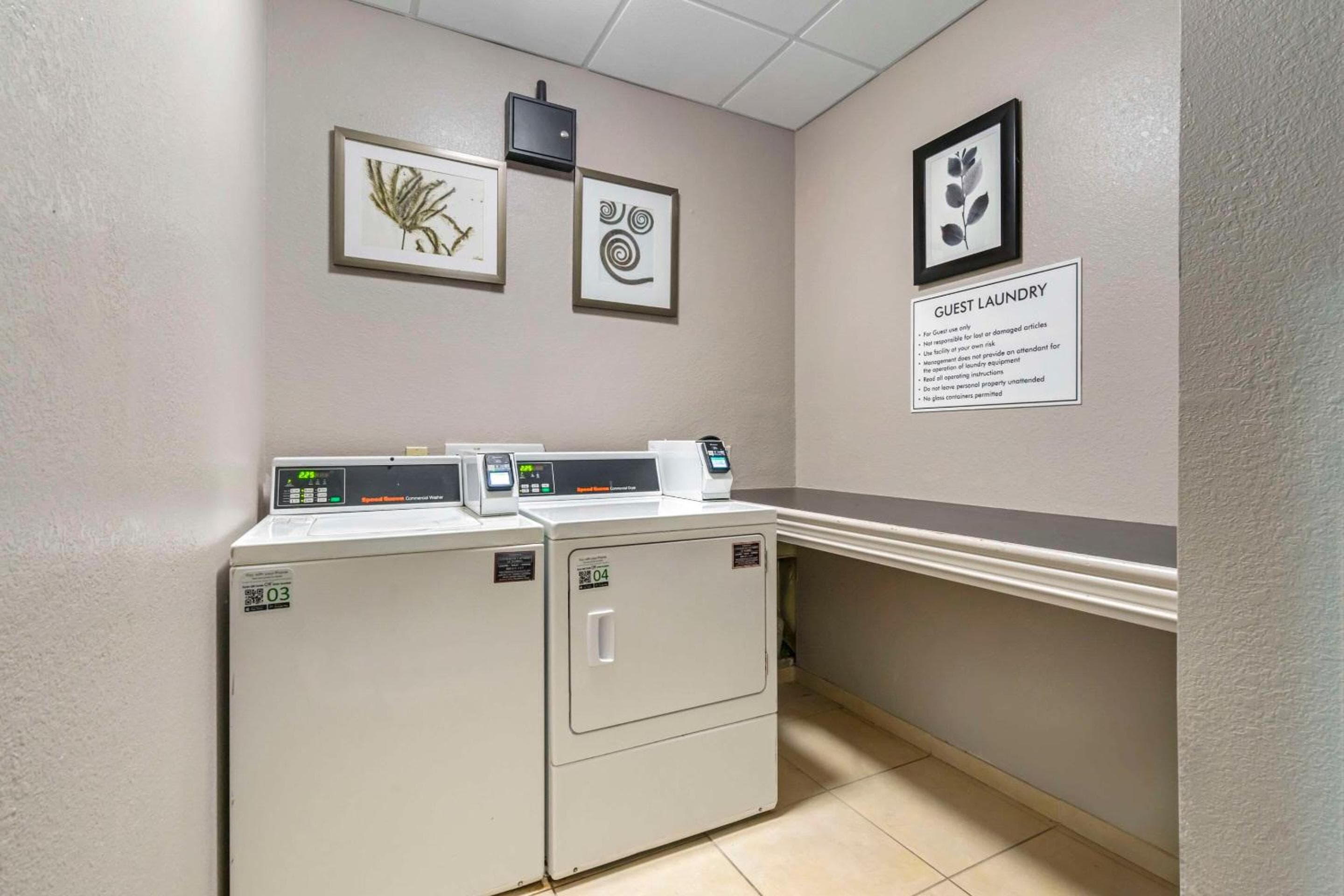 Country Inn & Suites by Radisson, Tampa Airport North, Florida — 23