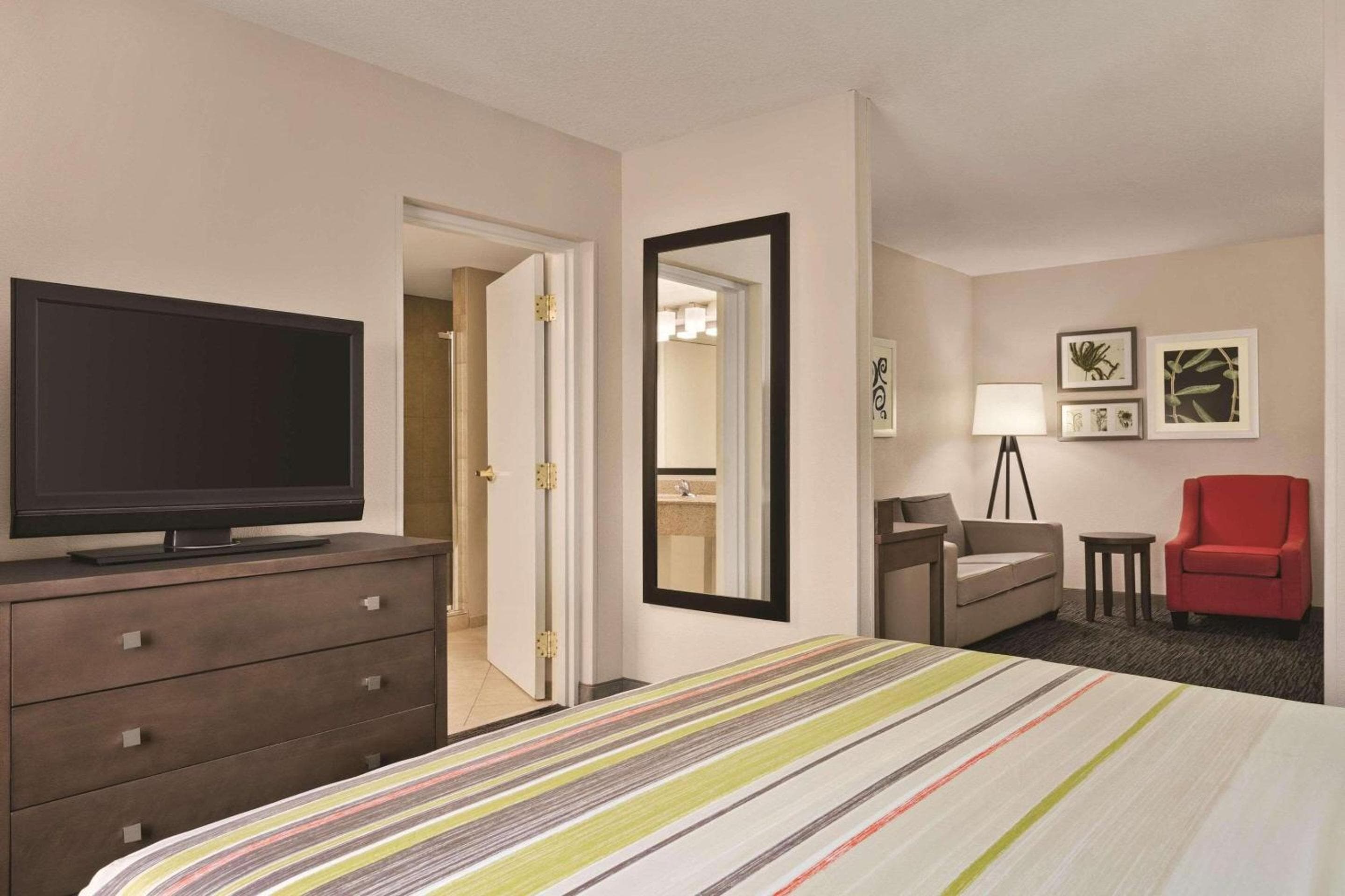 Country Inn & Suites by Radisson, Tampa-Brandon, FL — 14