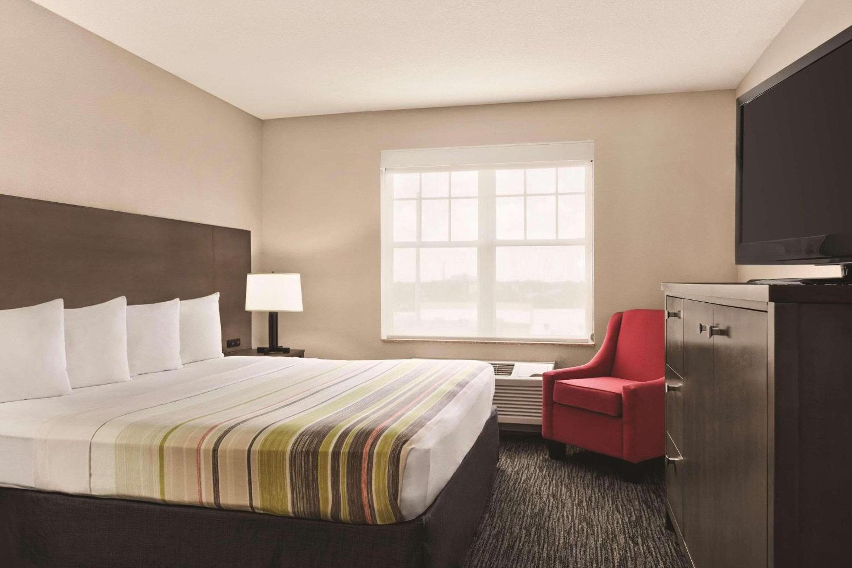 Country Inn & Suites by Radisson, Tampa-Brandon, FL — 15