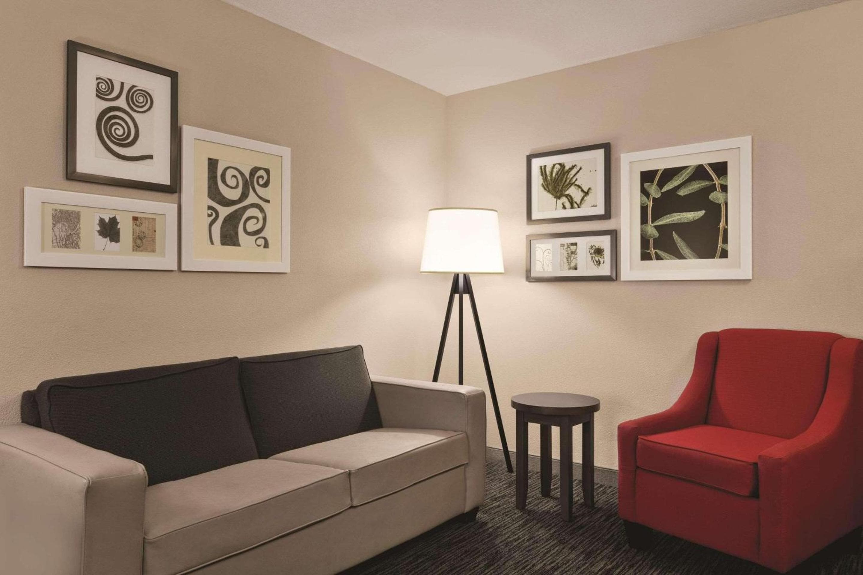 Country Inn & Suites by Radisson, Tampa-Brandon, FL — 16