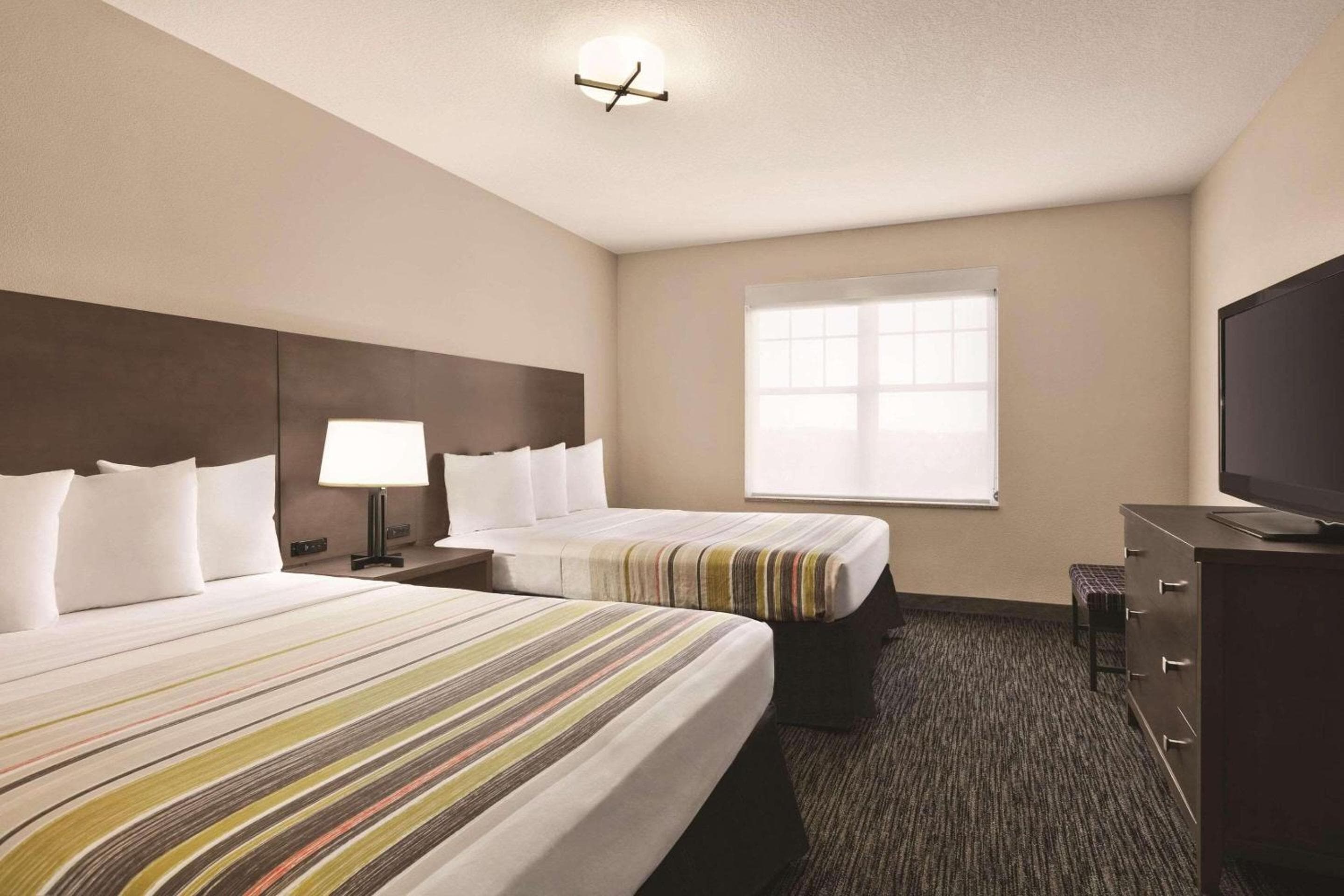 Country Inn & Suites by Radisson, Tampa-Brandon, FL — 17