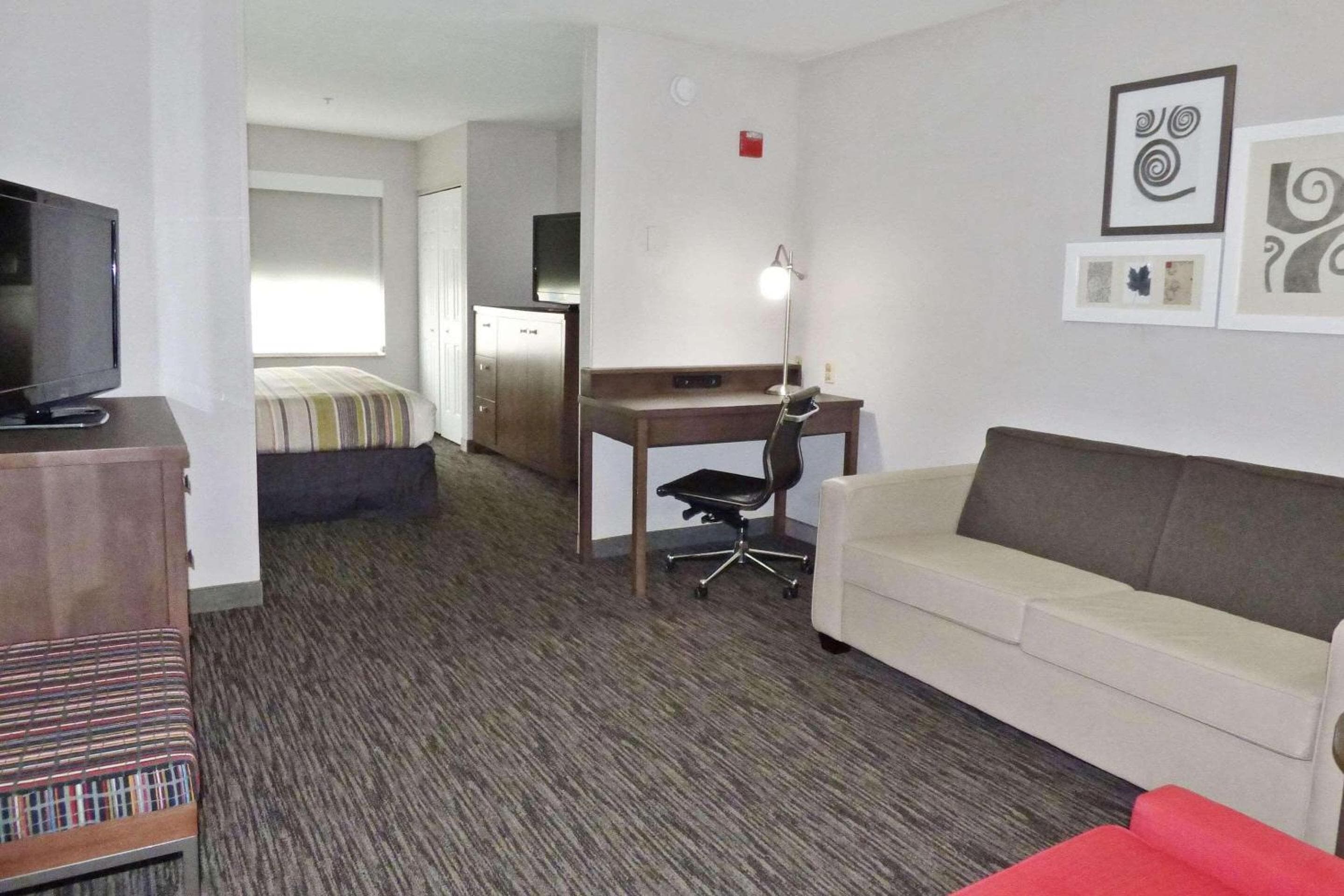 Country Inn & Suites by Radisson, Tampa-Brandon, FL — 22