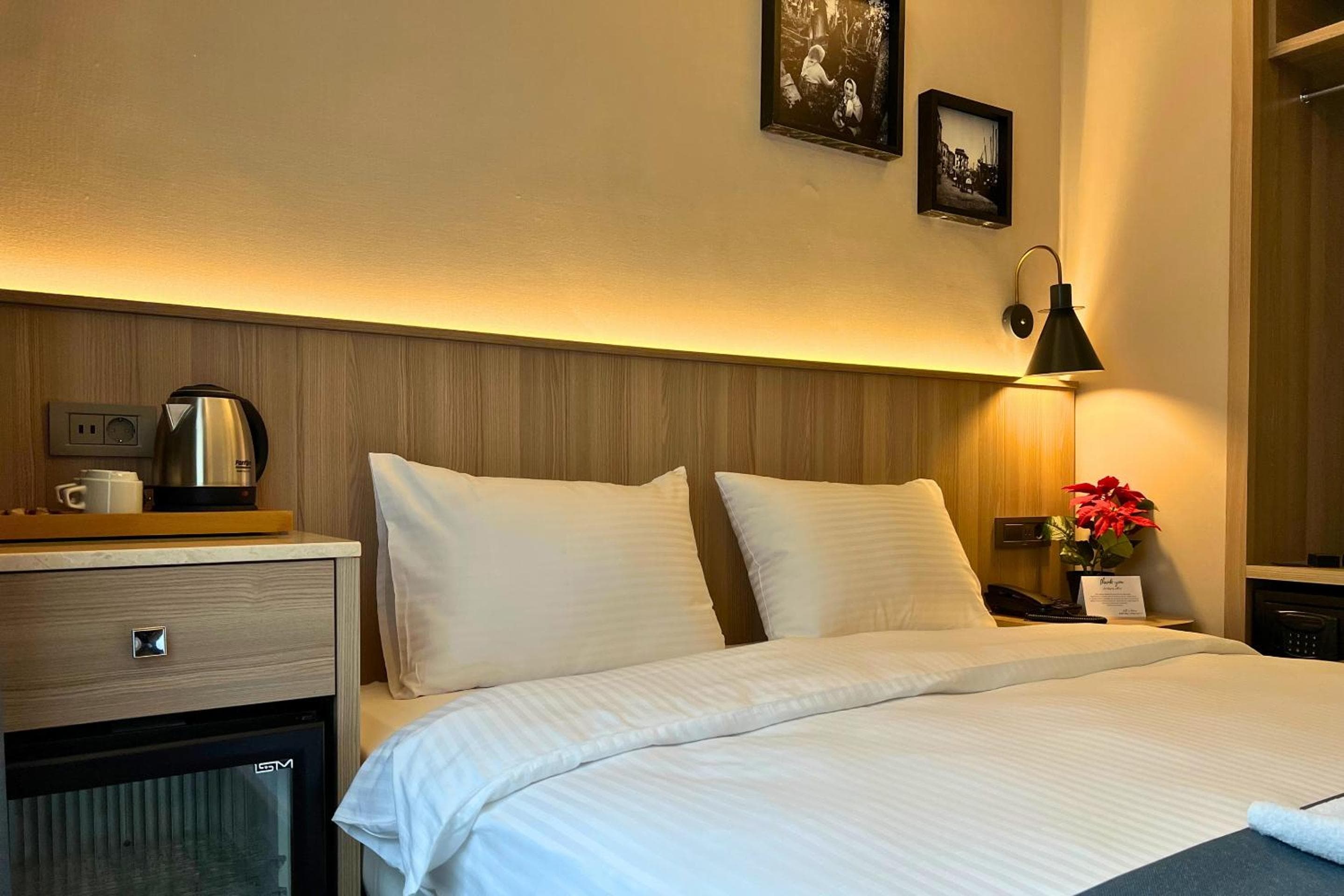 Woxx Hotel — 24