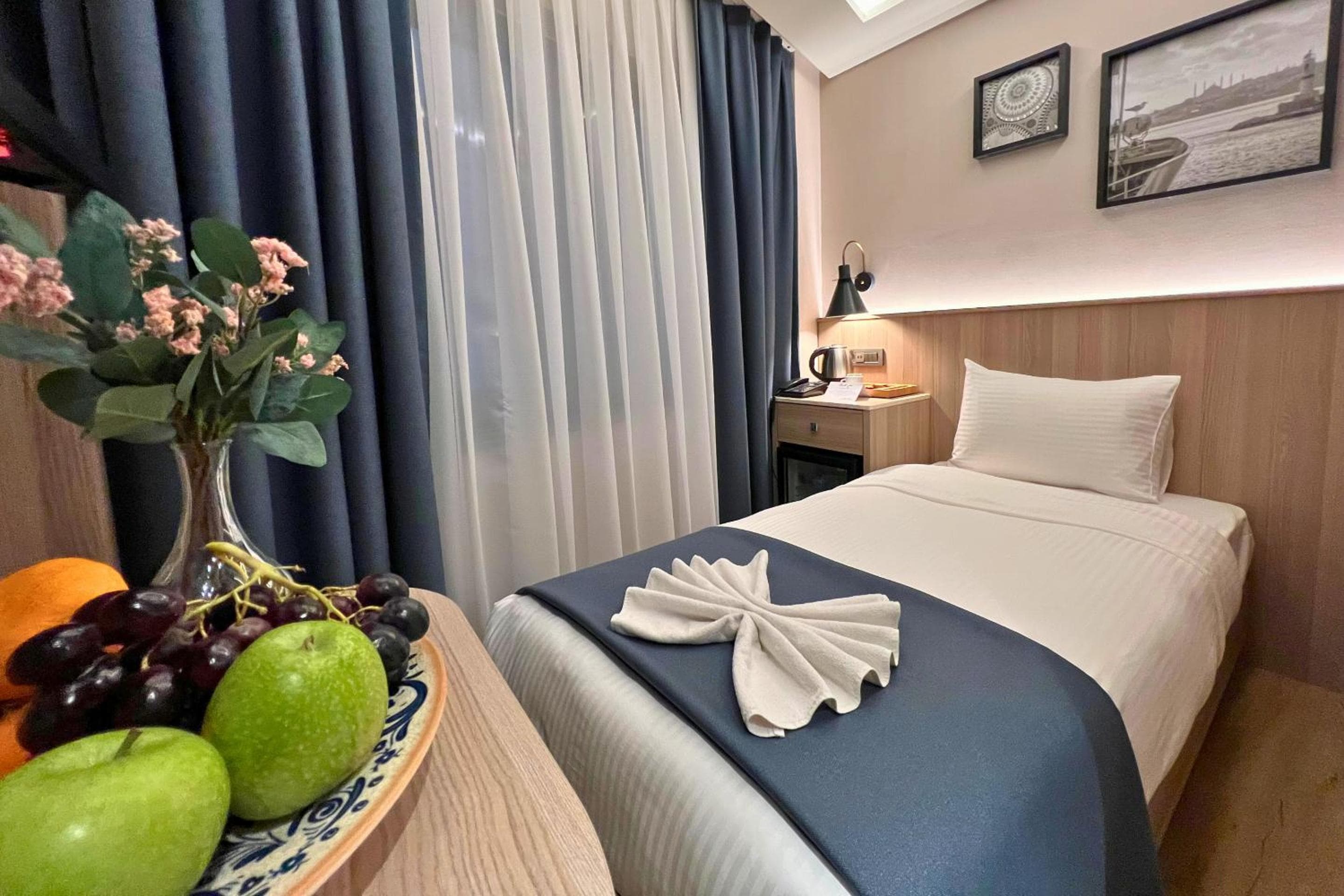 Woxx Hotel — 17