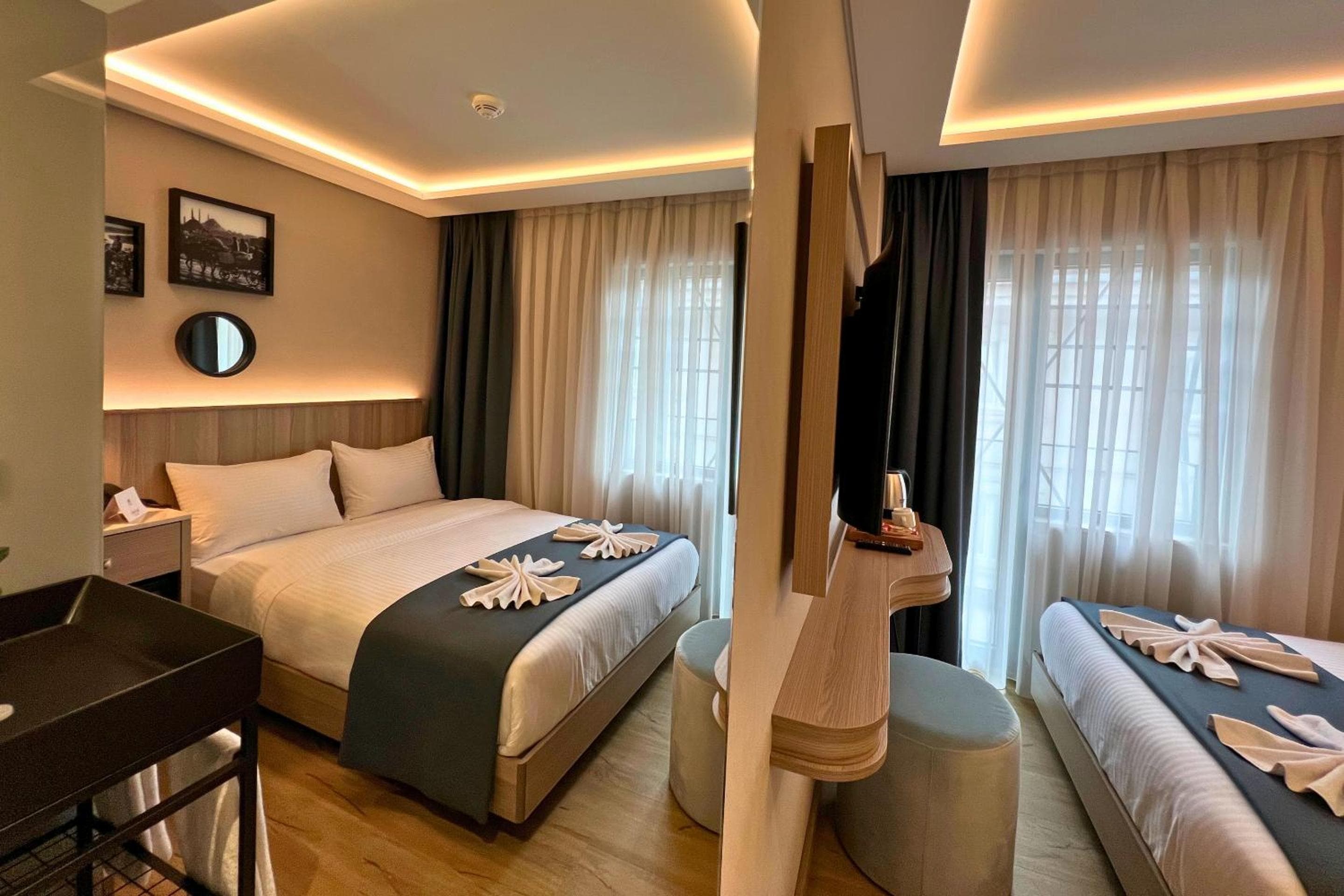 Woxx Hotel — 21