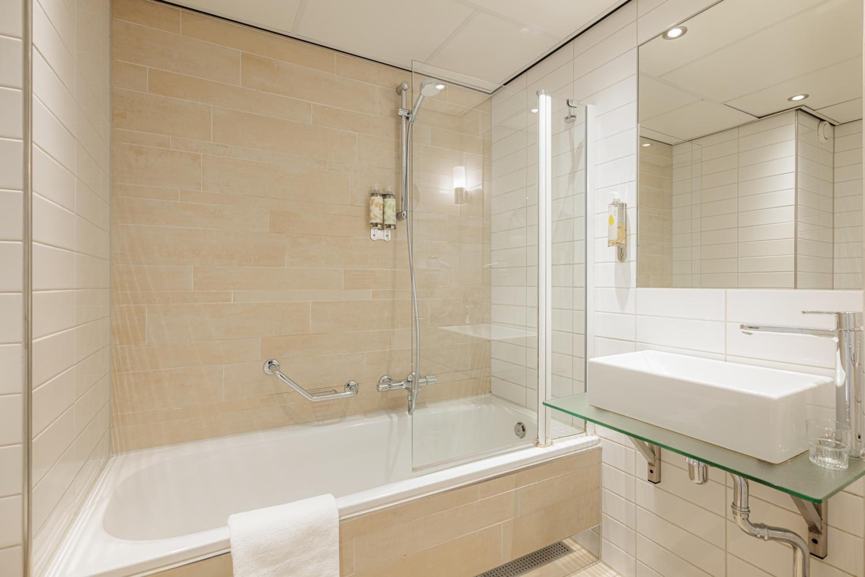 NYX Hotel Amsterdam Rembrandt Square hotel, Amstelstraat 17, Amsterdam, Netherlands — photo 52