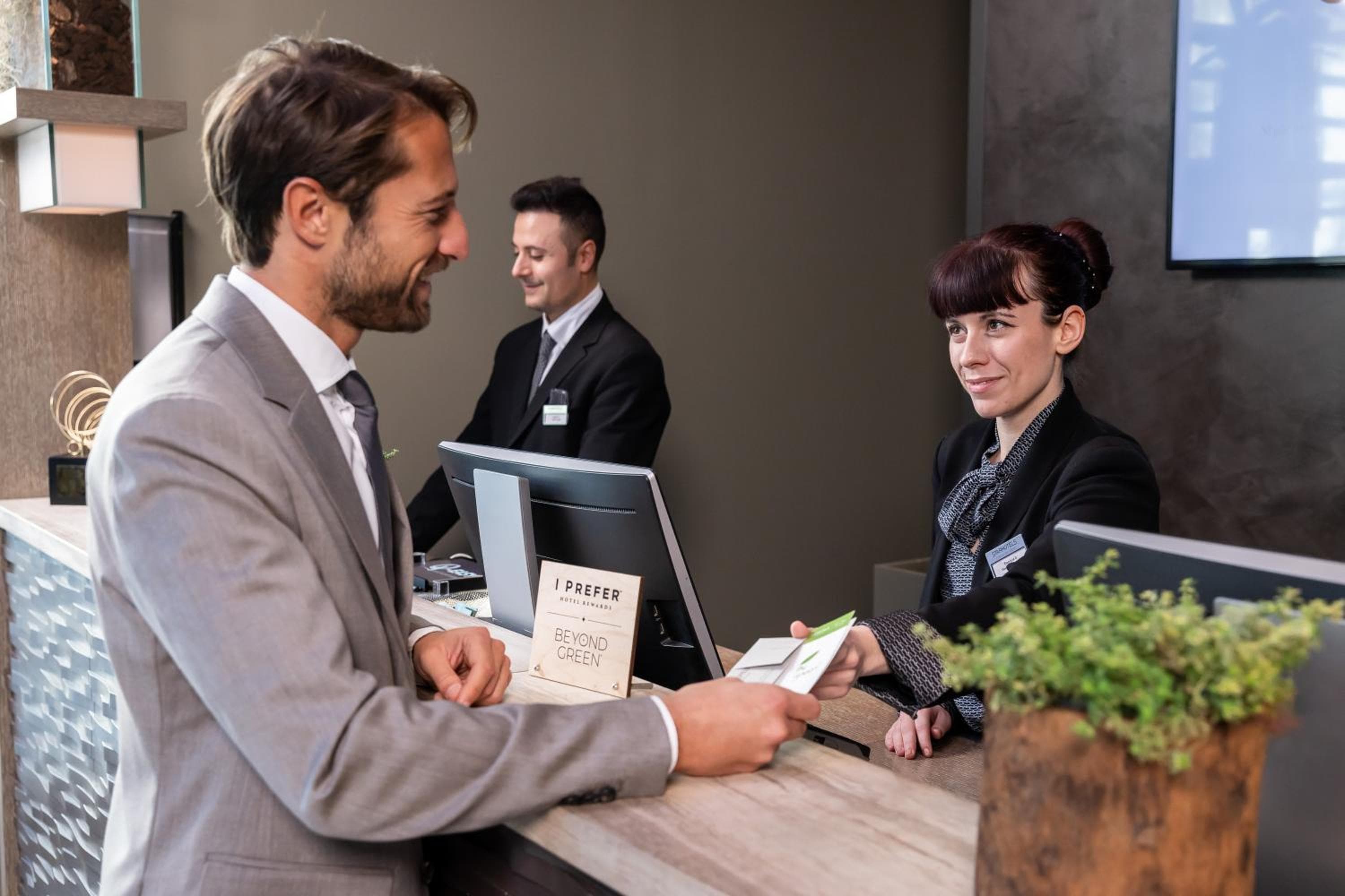 Starhotels Eco — 12