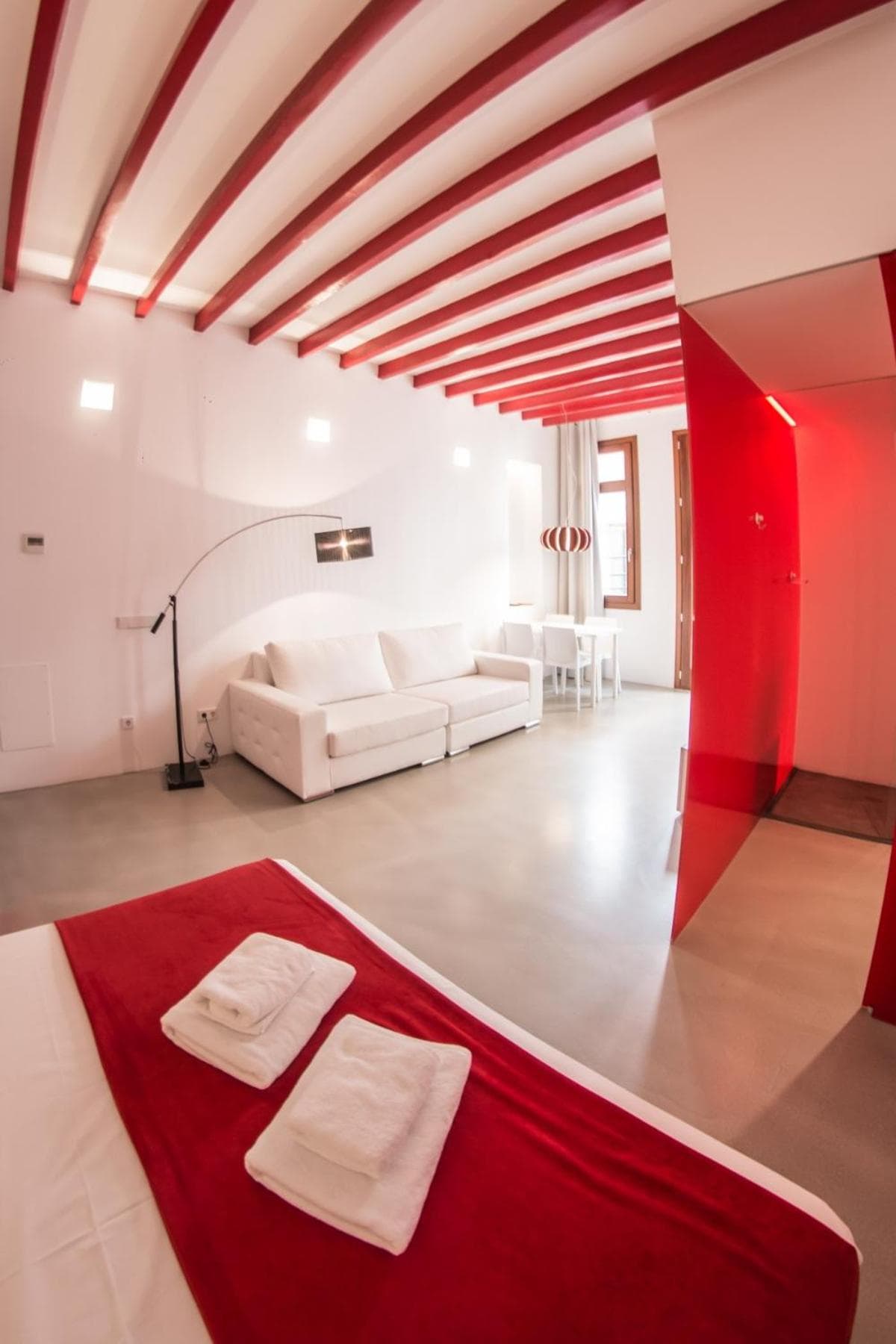 Apartamentos Lonja Suites — 21