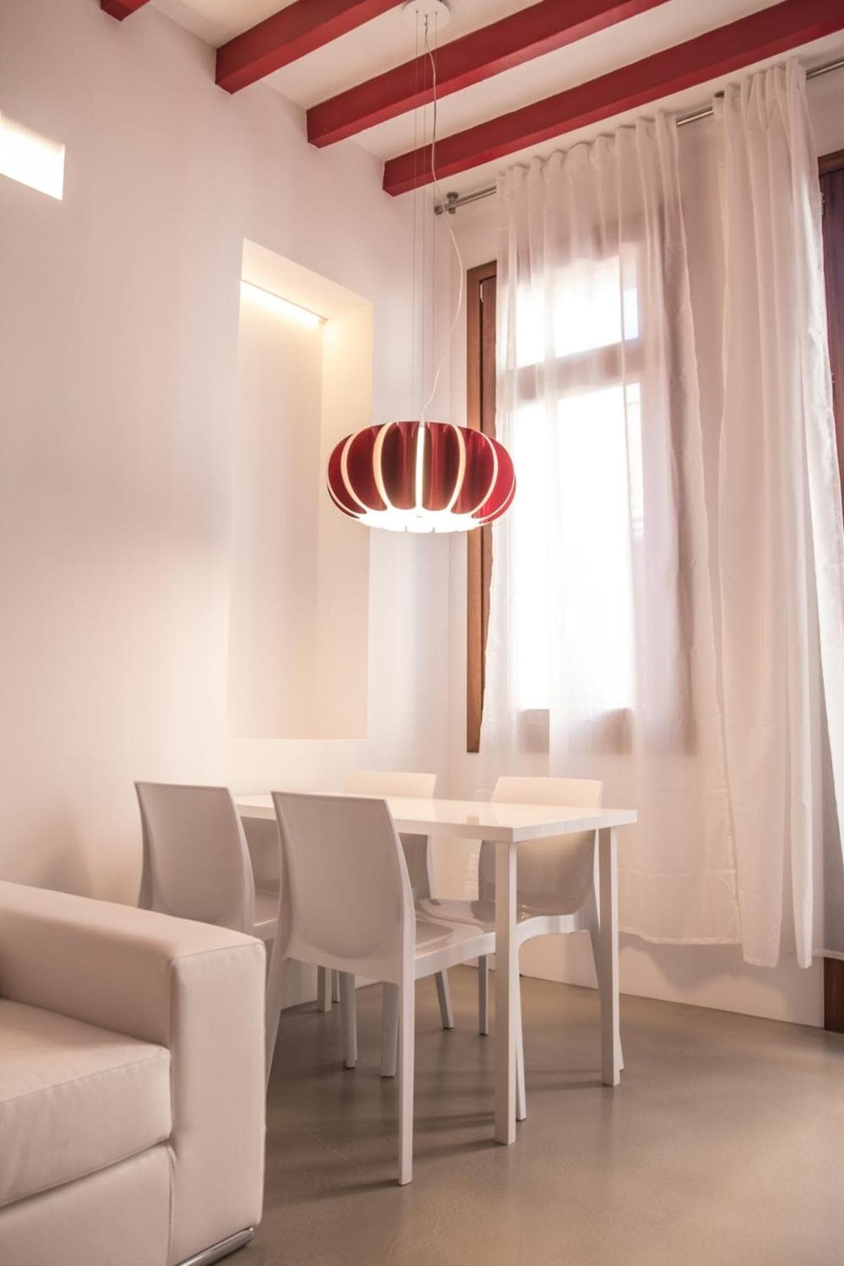 Apartamentos Lonja Suites — 27