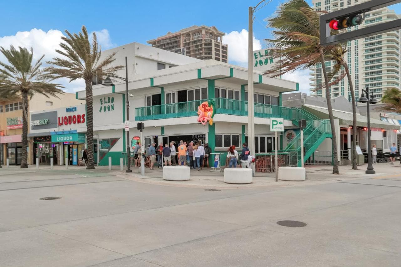 Studio Right off Las Olas - Steps to FTL Beach 2C — 7