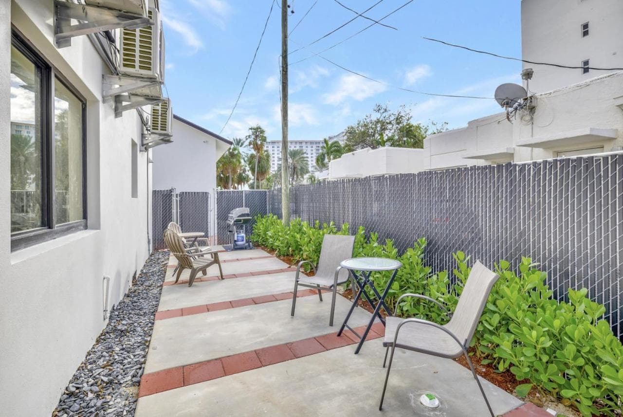 Studio Right off Las Olas - Steps to FTL Beach 1B — 26