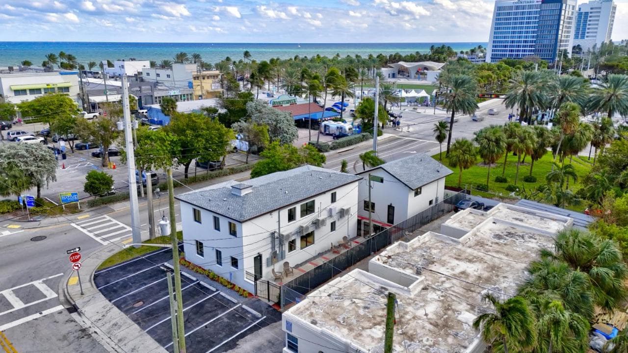 Studio Right off Las Olas - Steps to FTL Beach 1B — 16