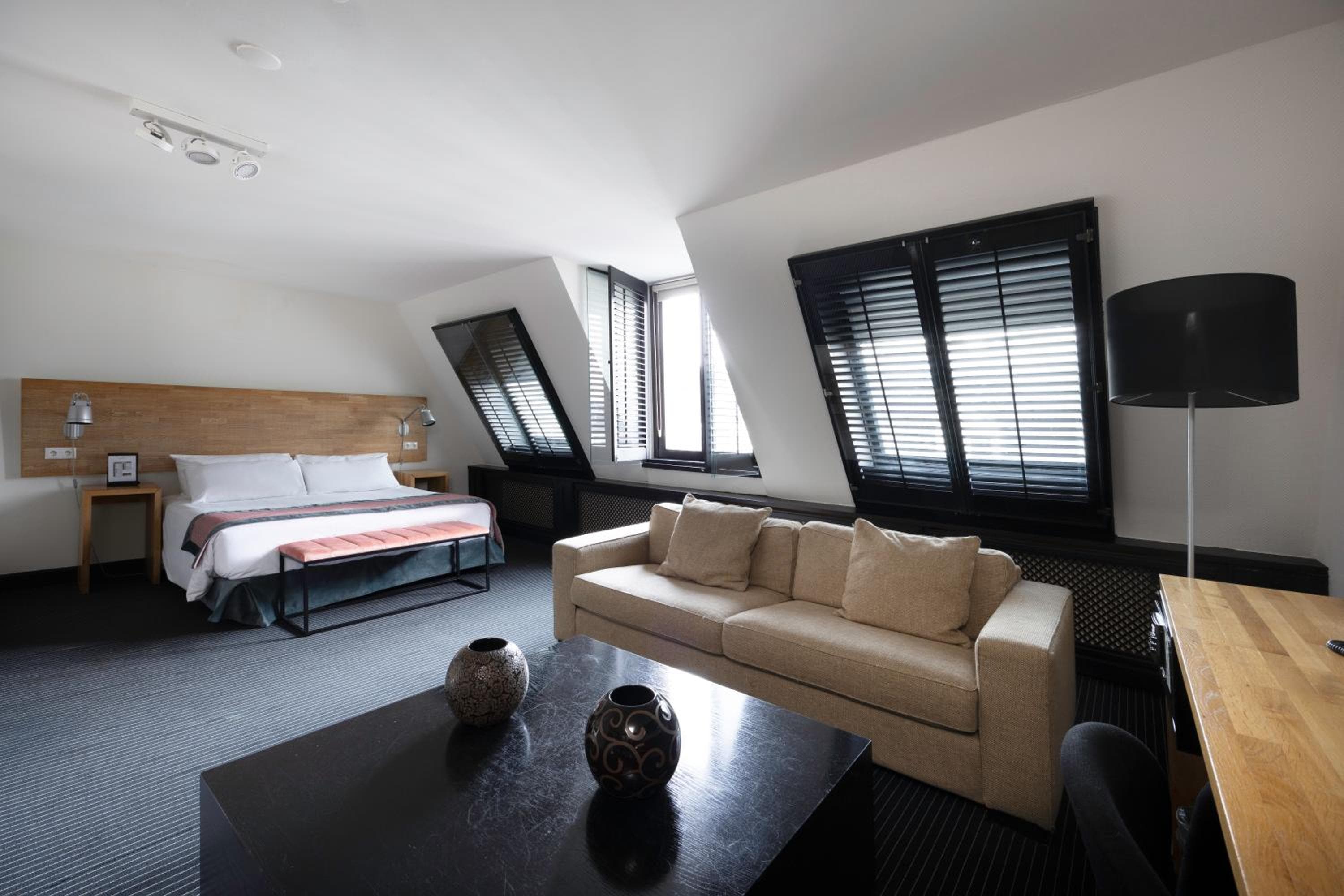 Catalonia Vondel Amsterdam — 30