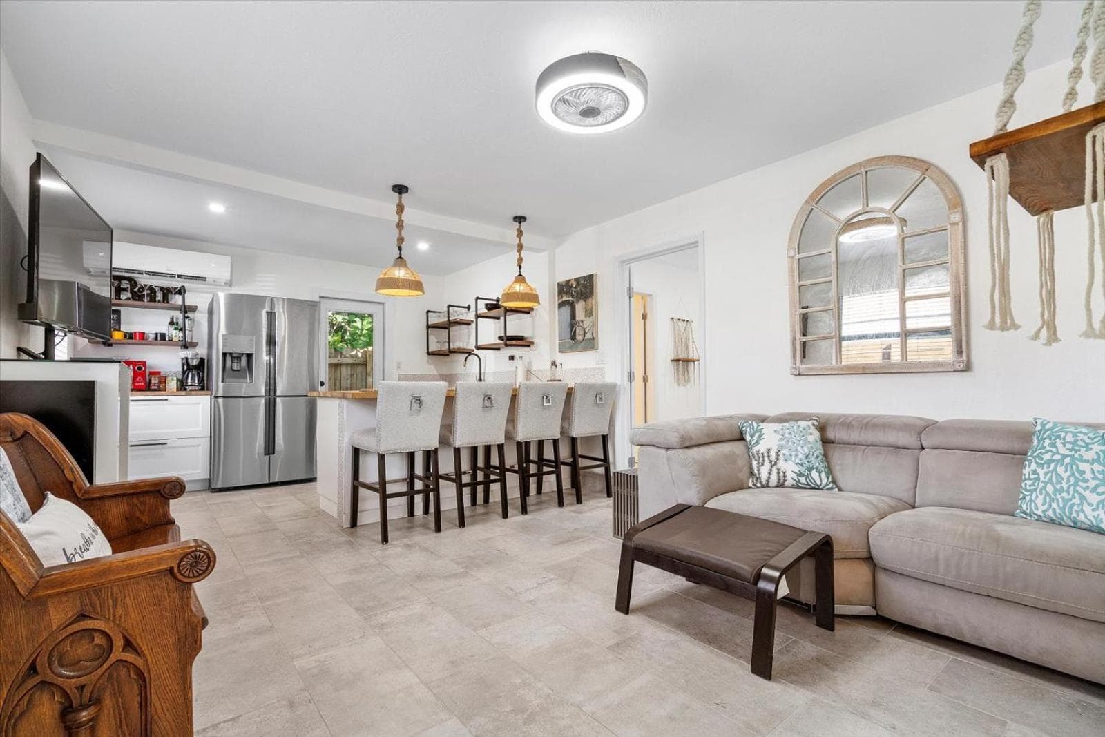 Private Fort Lauderdale cottage — 3
