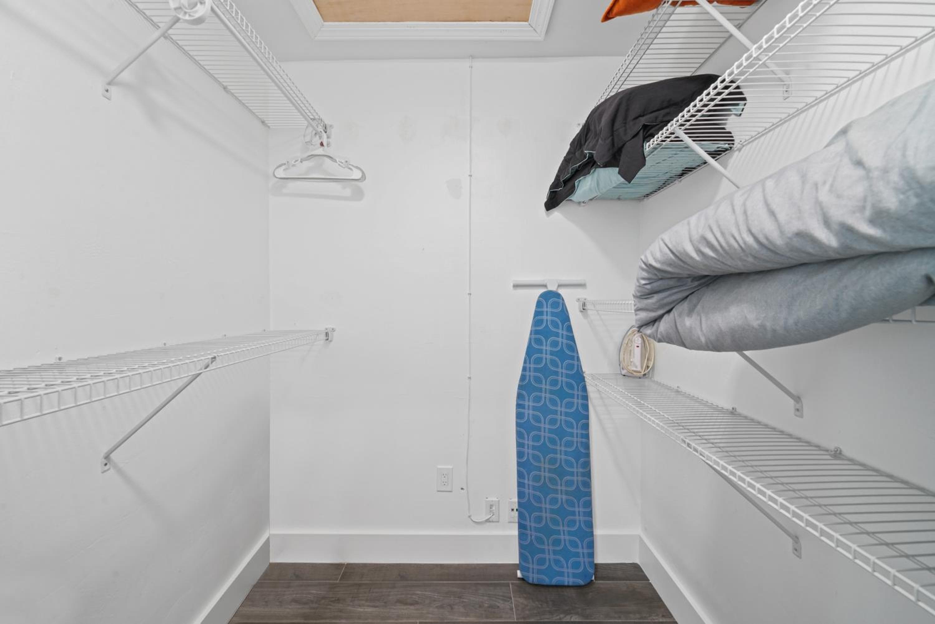 Verwöhnende Ruhe im Luxuriösen Villa-Rückzugsort — 11