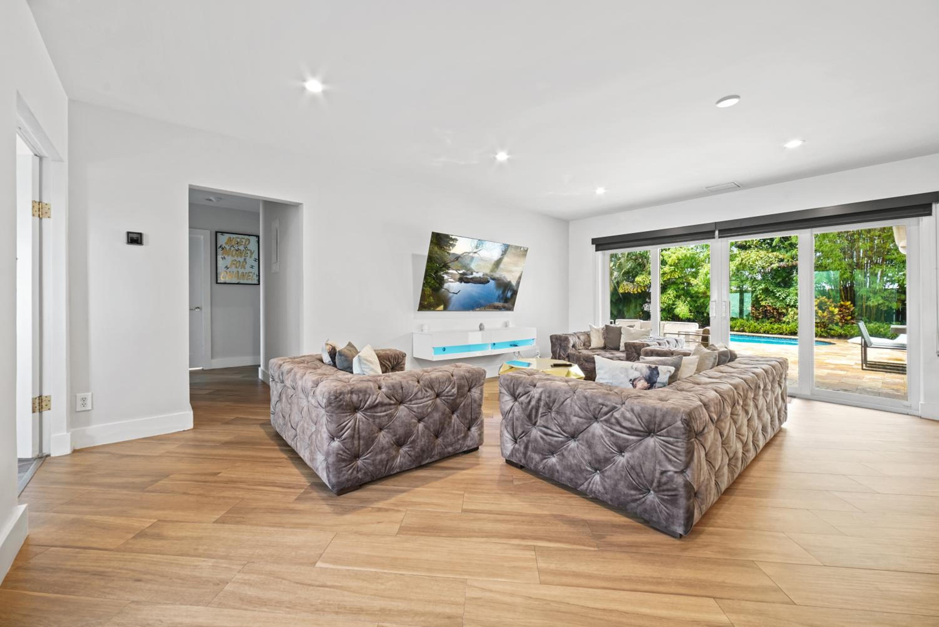 Verwöhnende Ruhe im Luxuriösen Villa-Rückzugsort — 18