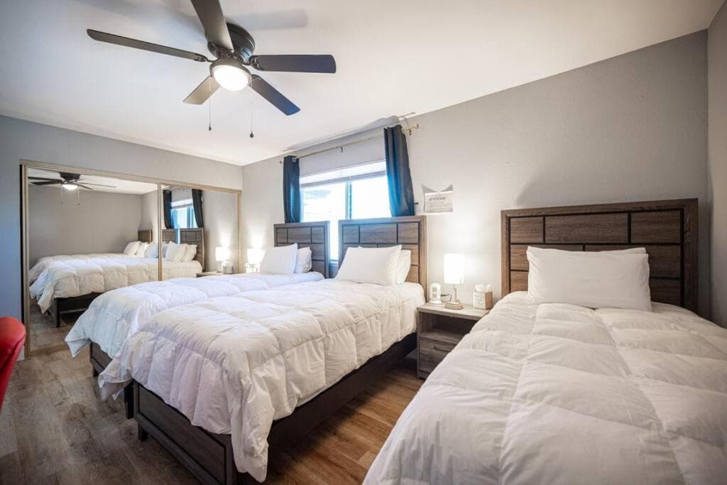Luxury Retreat The Vegas Edition — 27
