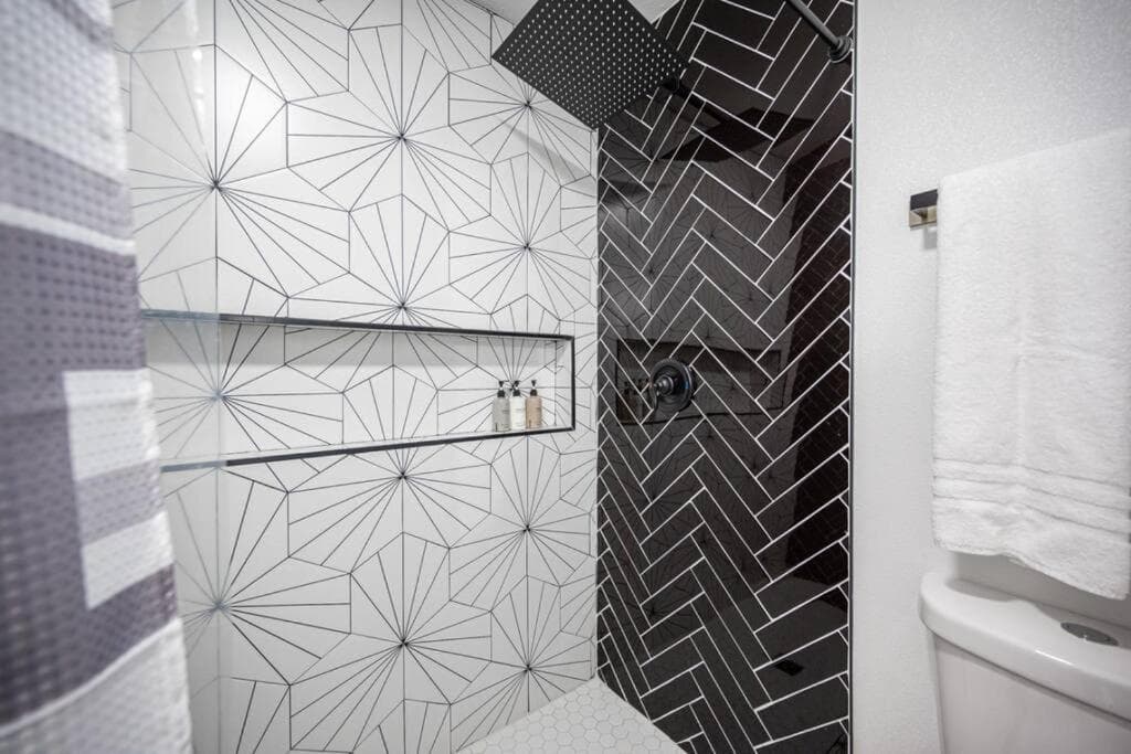Luxury Retreat The Vegas Edition — 21