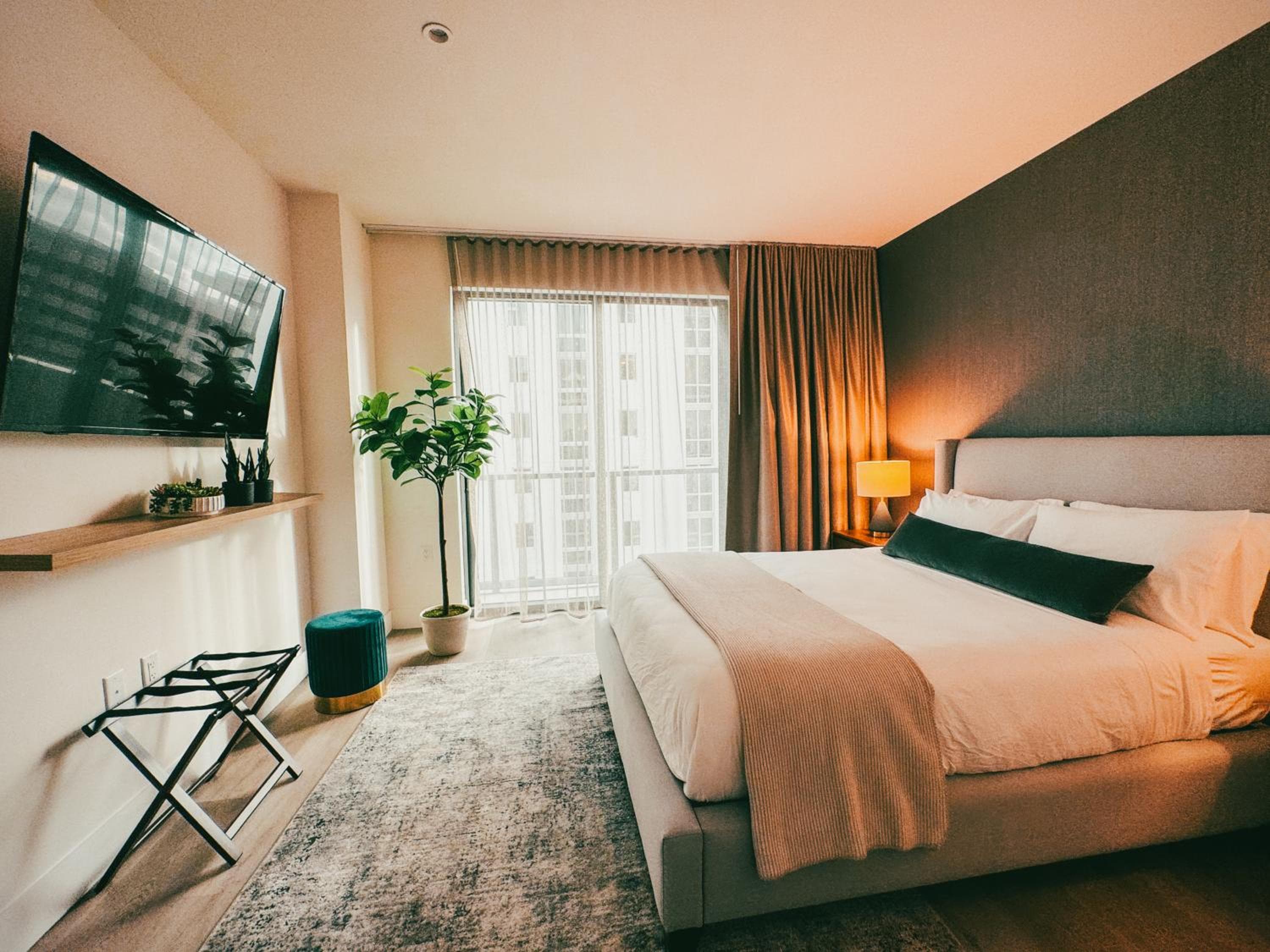 Smart Brickell Hotel — 25