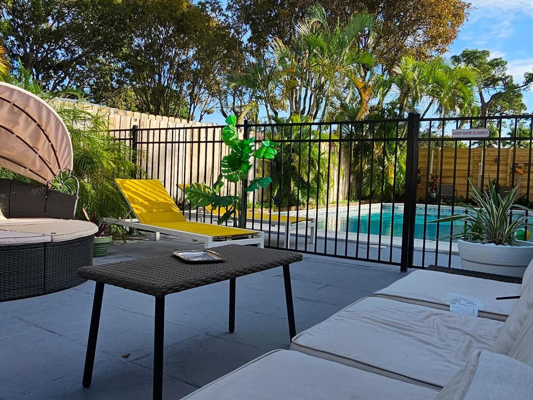 Equipped House W Pool & Patios, Near the Beaches, Prime Location- Ideal for Small Families, Coastal Haven — 7