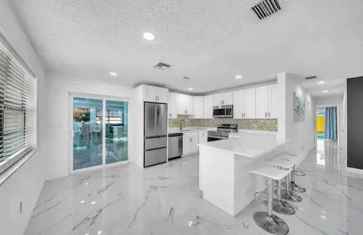 Indoor Basketball, Game Room, Heated Pool, Private — 28