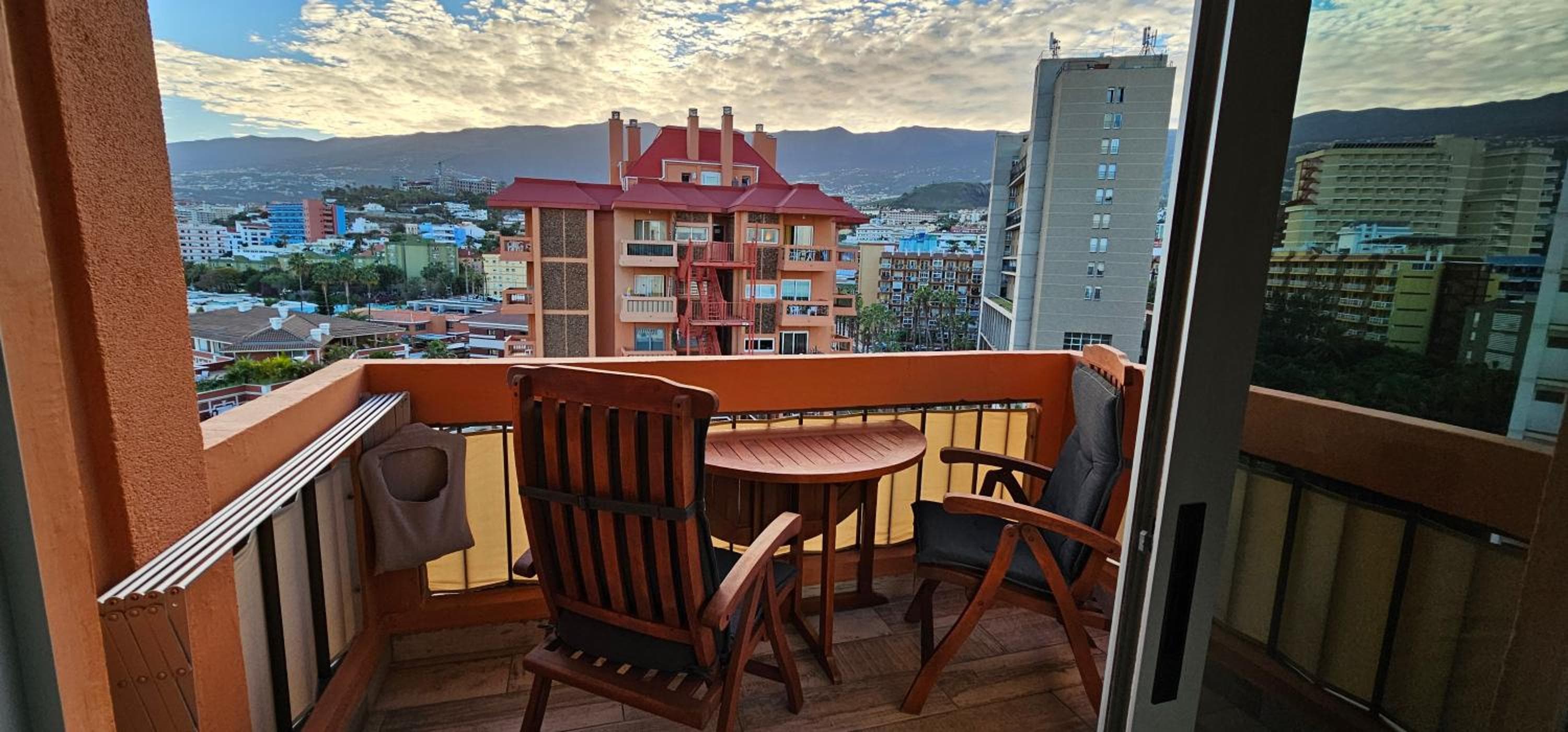 Estudio tranquilo cerca del mar. — 5
