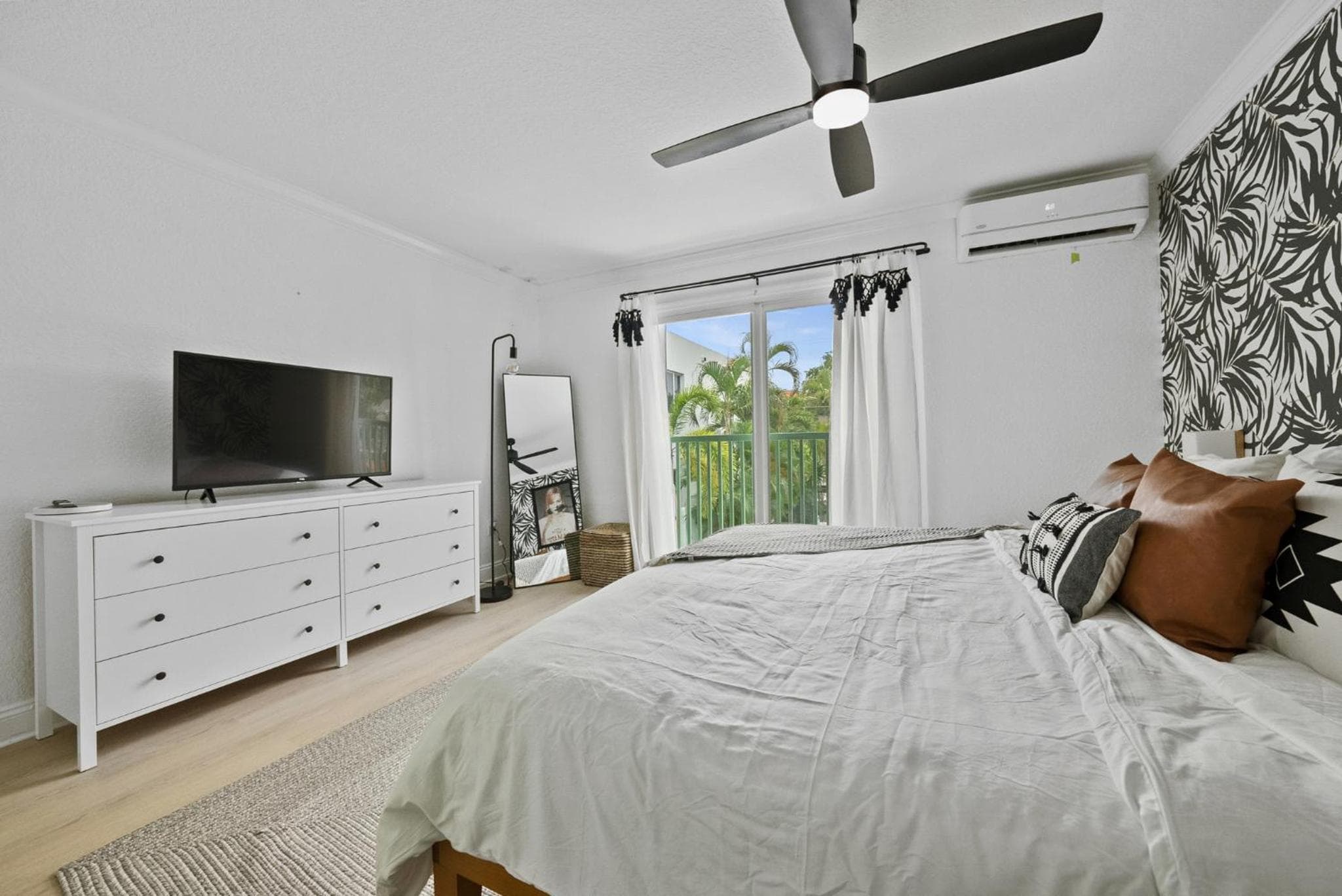 Las Olas Guest House — 4