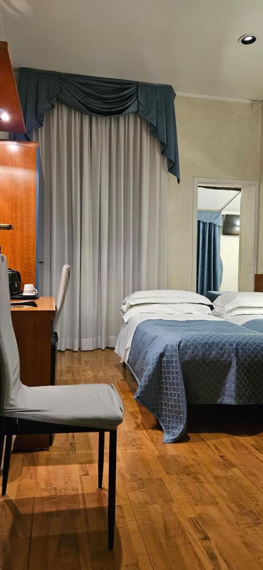 Hotel Julia Trevi - Spagna — 19