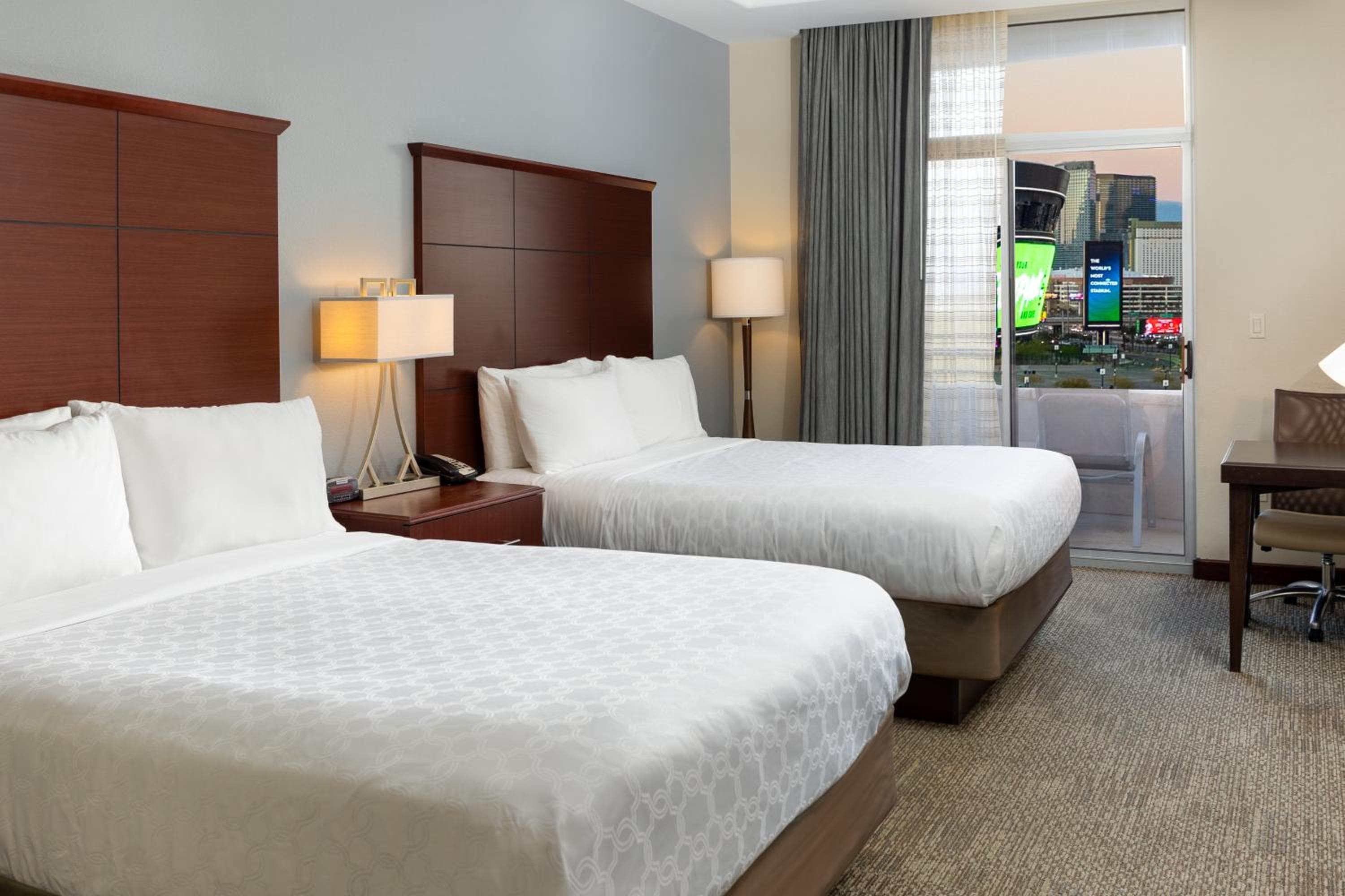 Staybridge Suites Las Vegas - Stadium District by IHG — 11