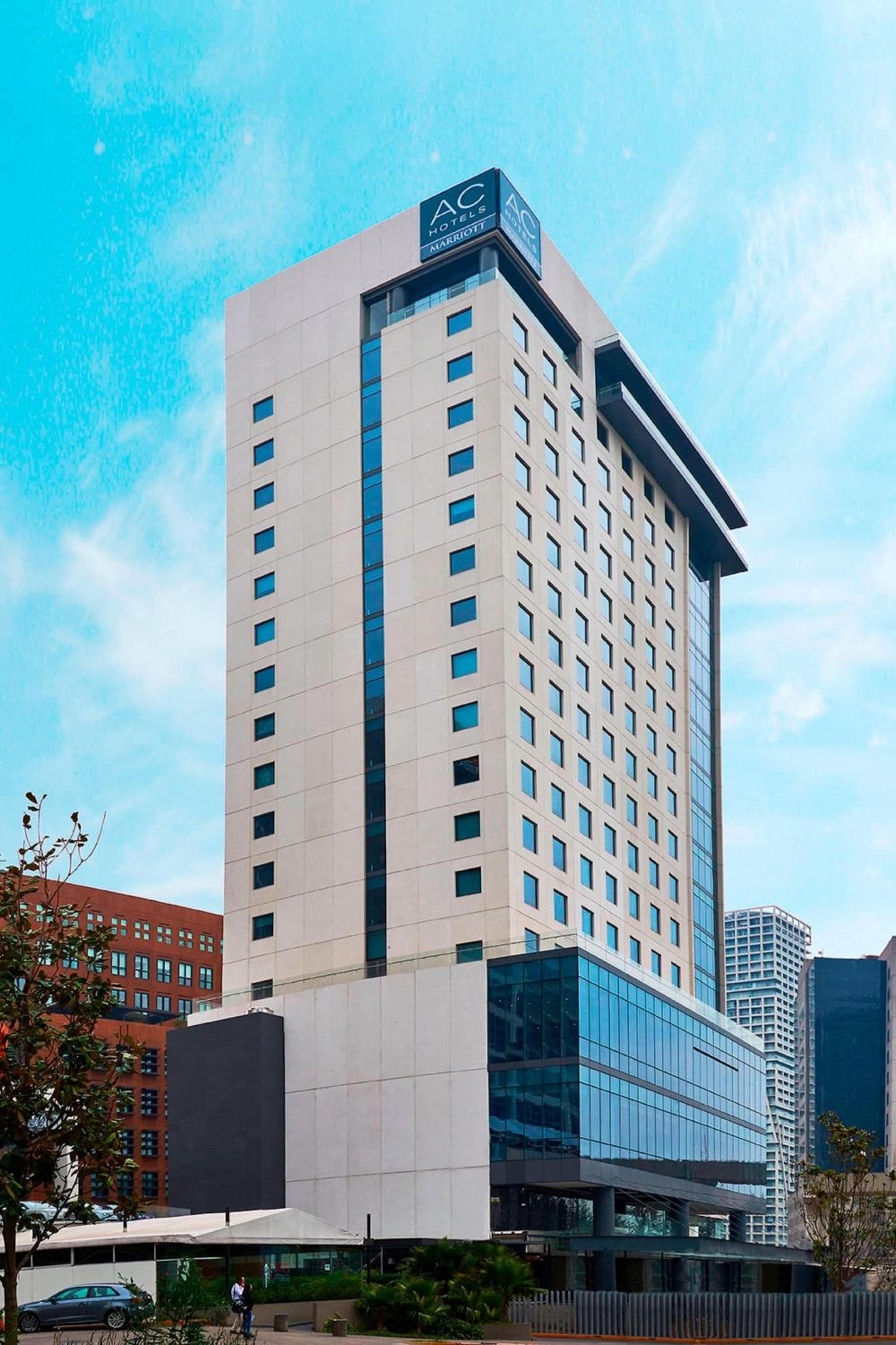 AC Hotel by Marriott Santa Fe — 5