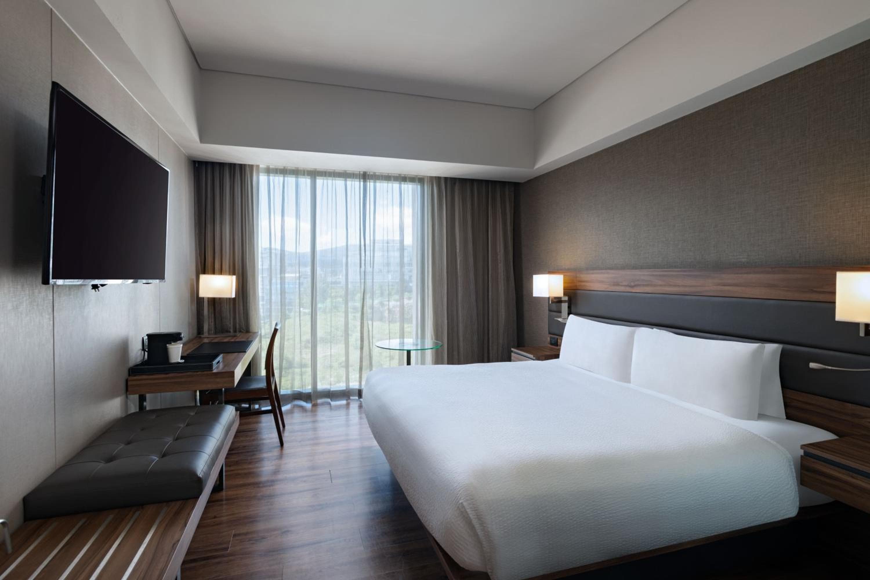 AC Hotel by Marriott Santa Fe — 26