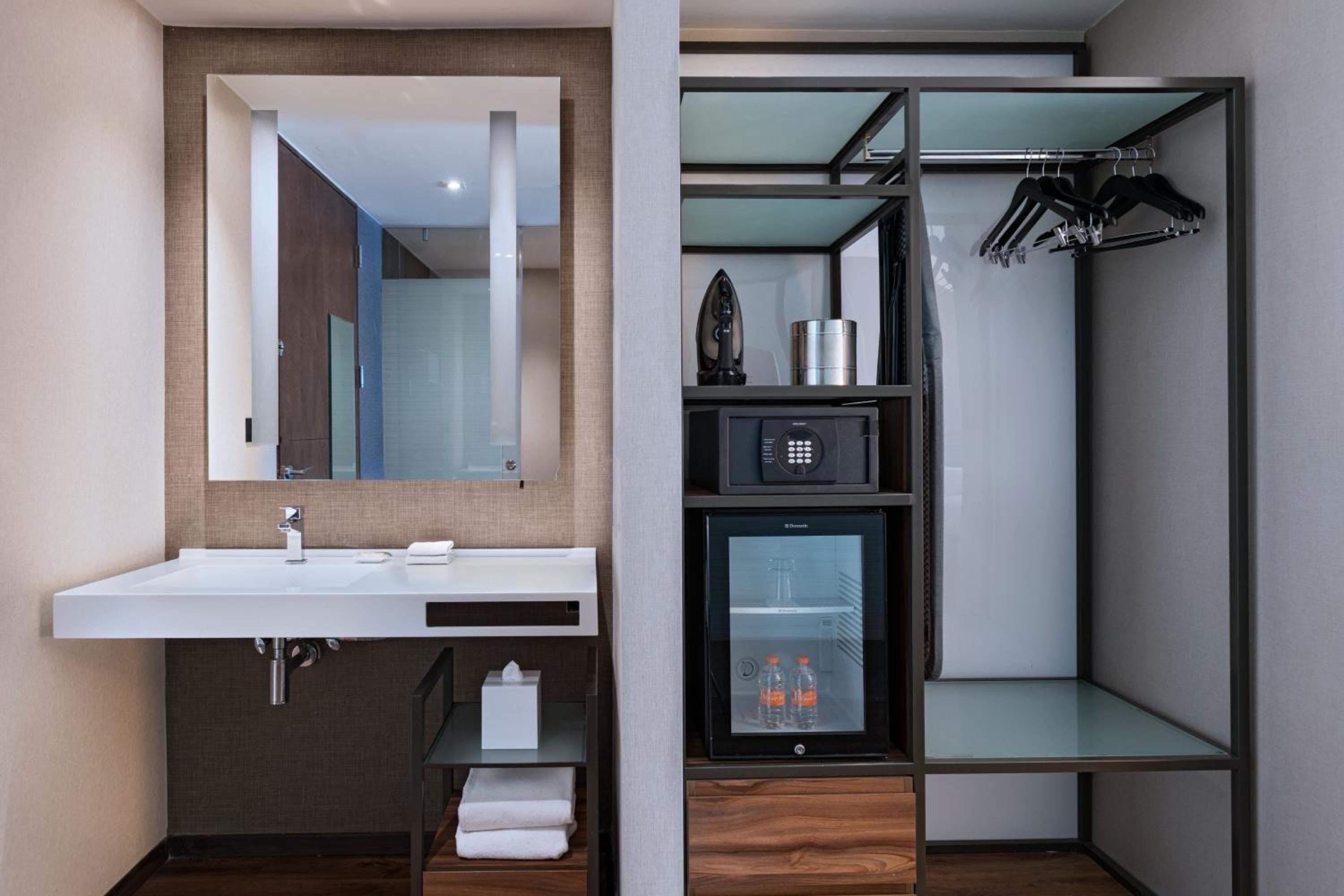 AC Hotel by Marriott Santa Fe — 21