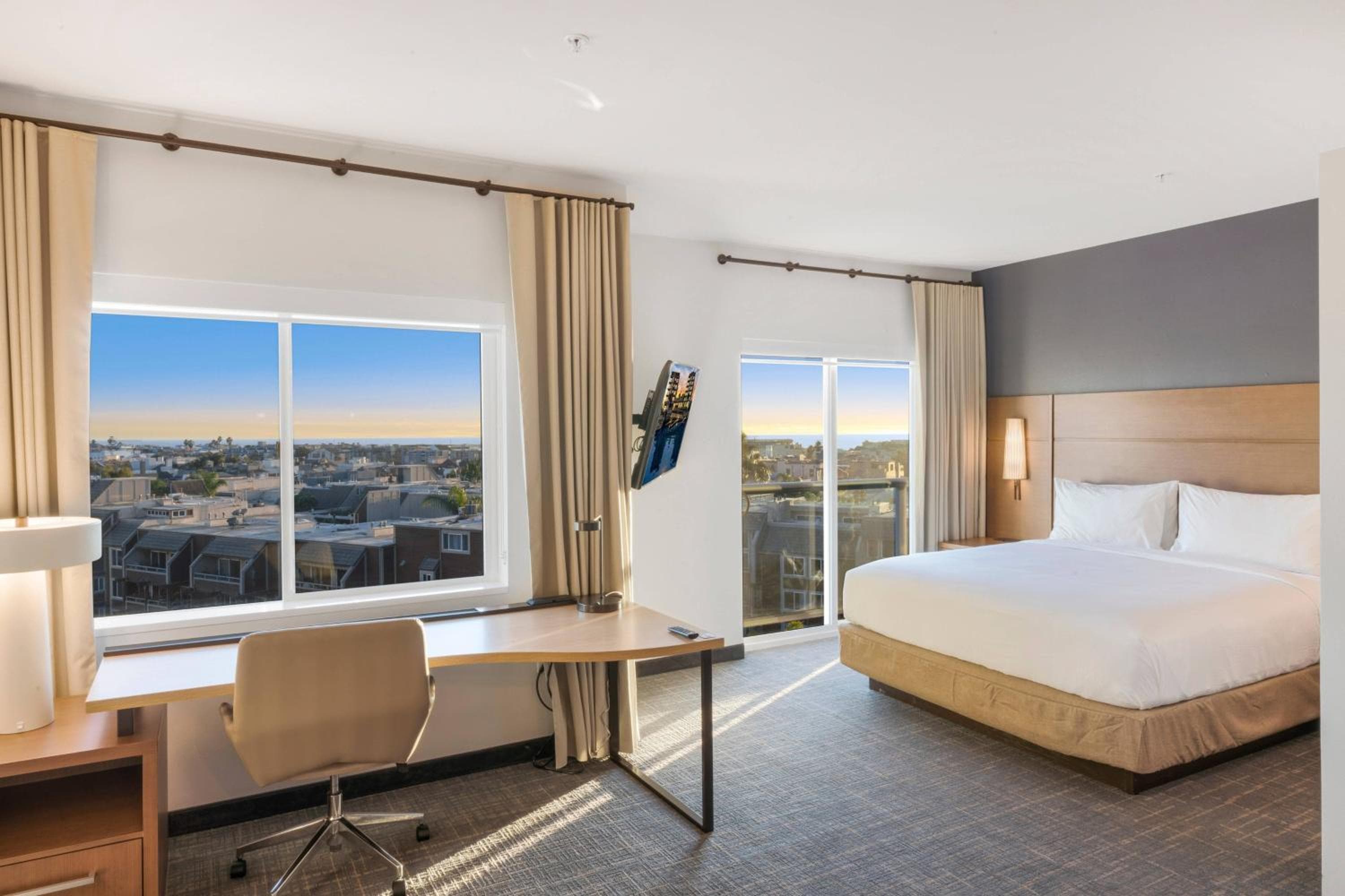 Residence Inn by Marriott Marina del Rey — 26