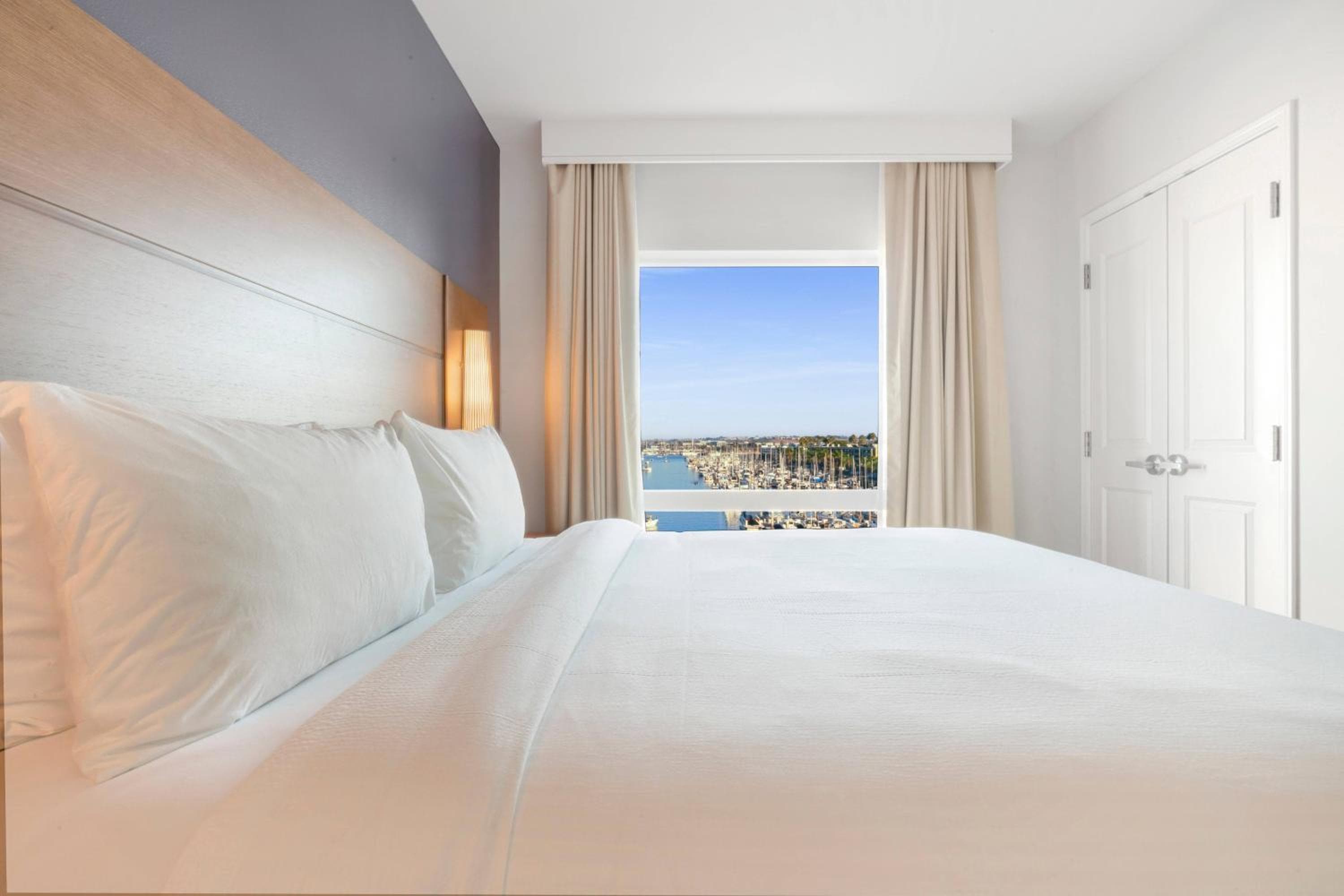 Residence Inn by Marriott Marina del Rey — 9