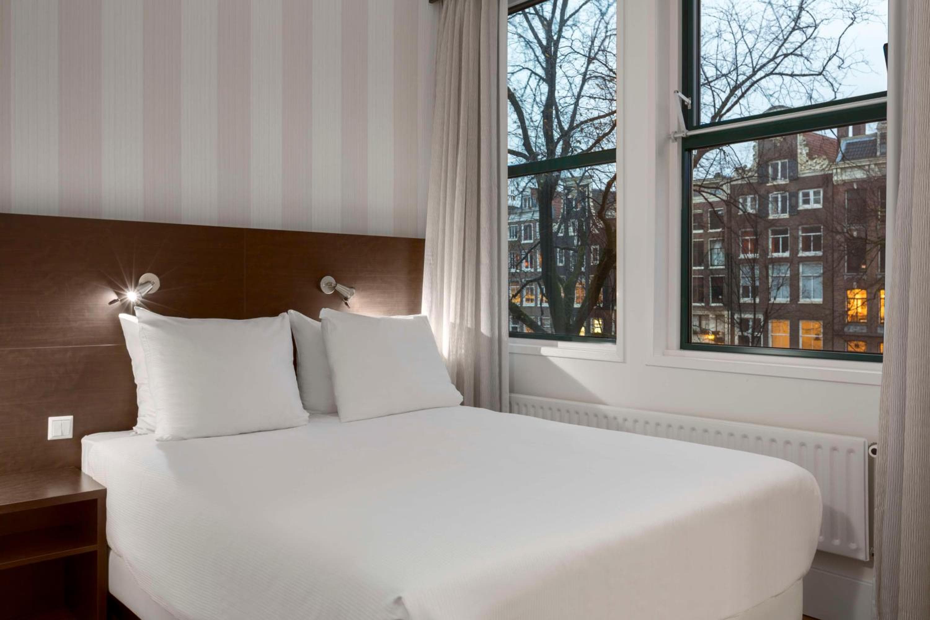 NH City Centre Ámsterdam — 4