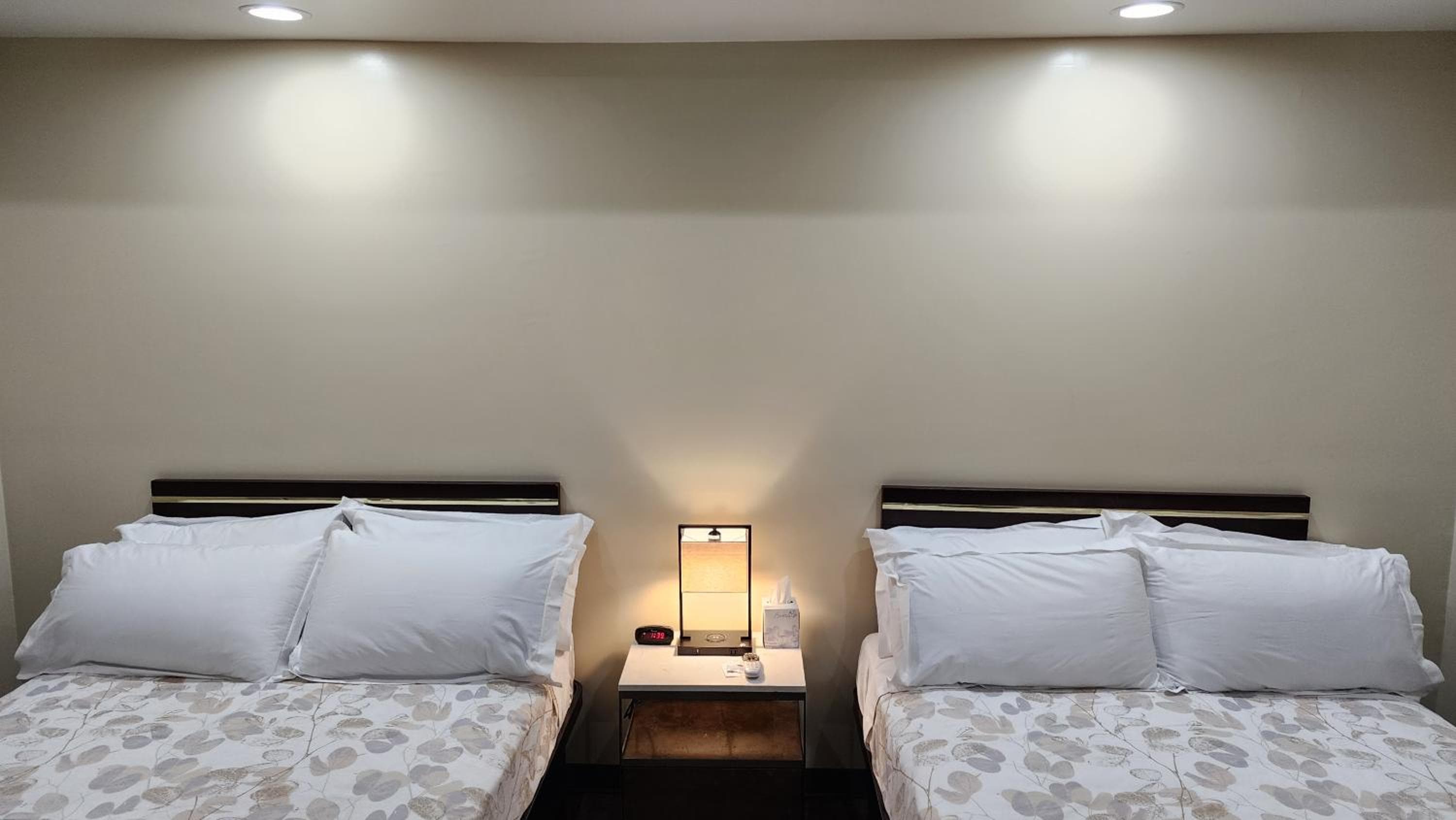 Motel 24 Horas — 14