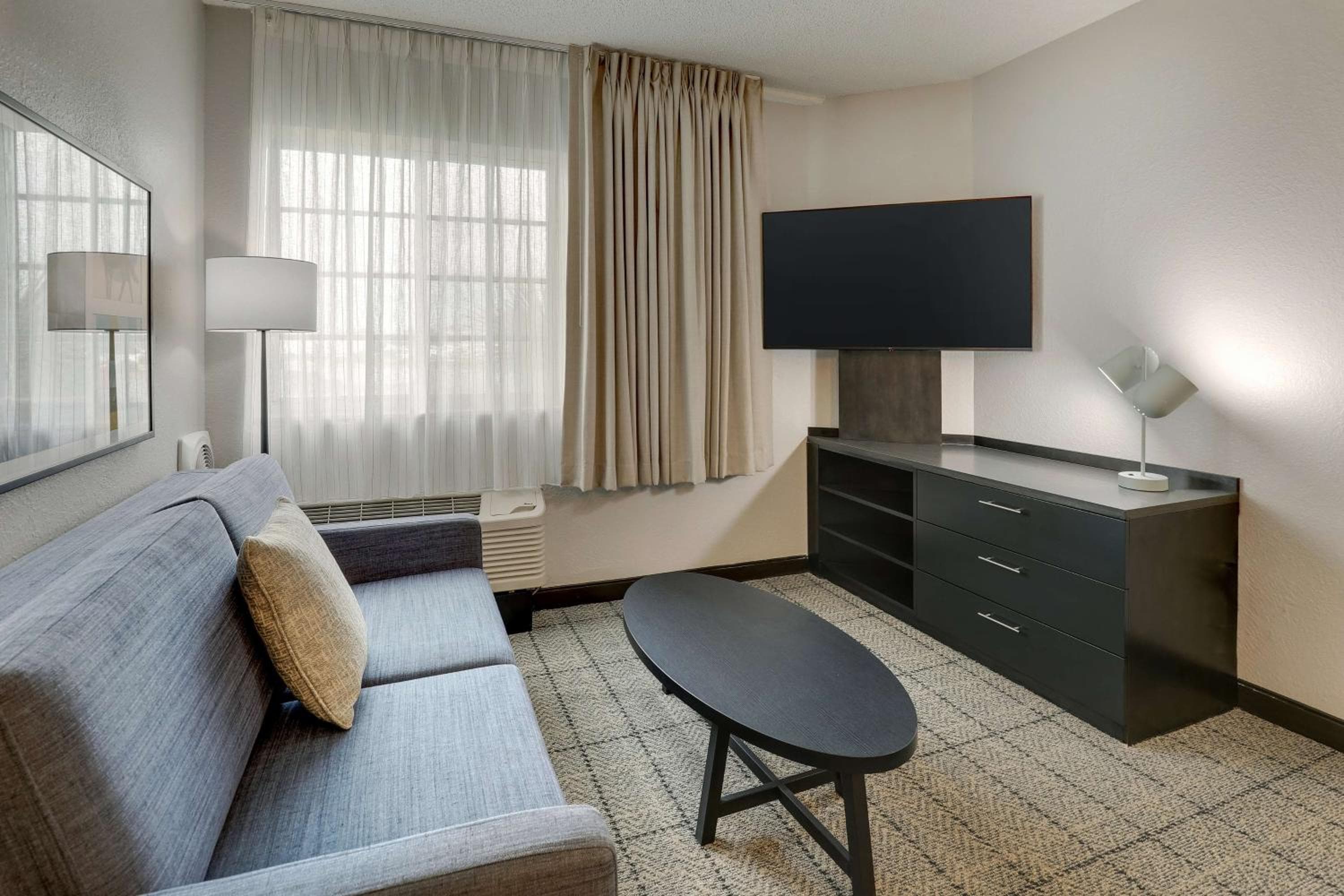 Sonesta Simply Suites Miami Airport Doral — 25