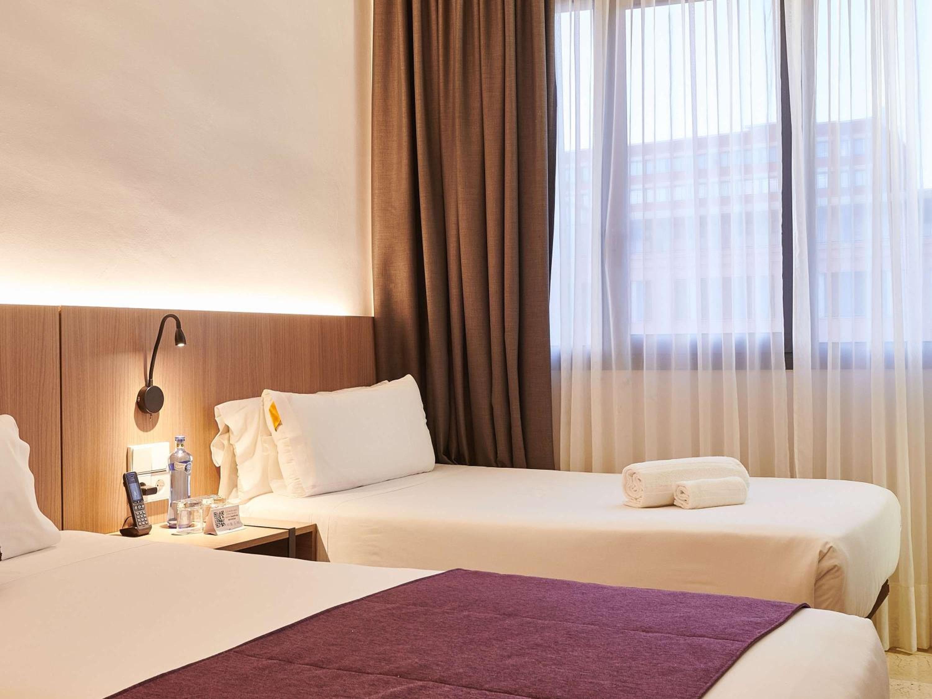 Mercure Barcelona Cóndor — 30