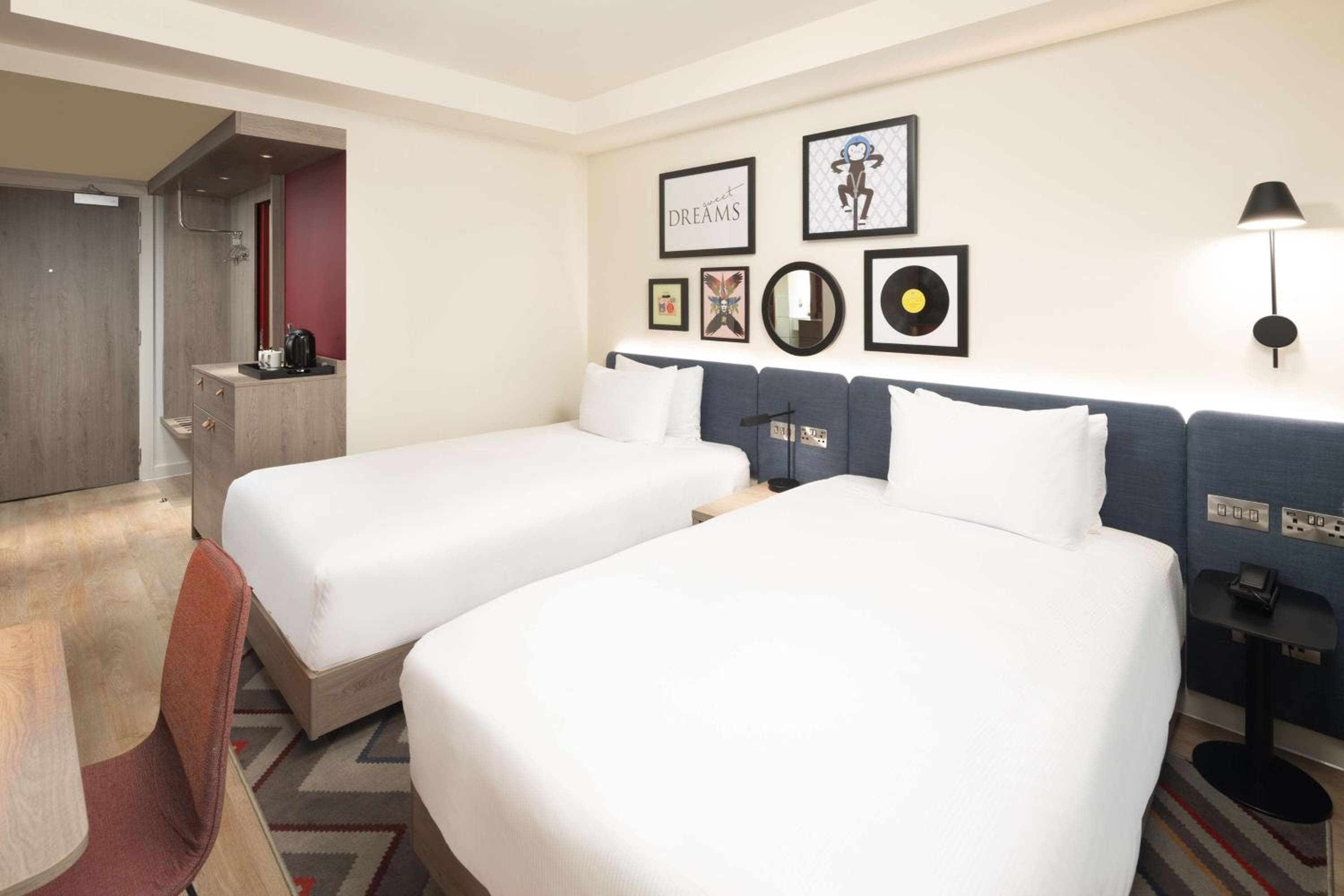 Hampton By Hilton London City hotel, 12-20 Osborn Street, London, United Kingdom — photo 76