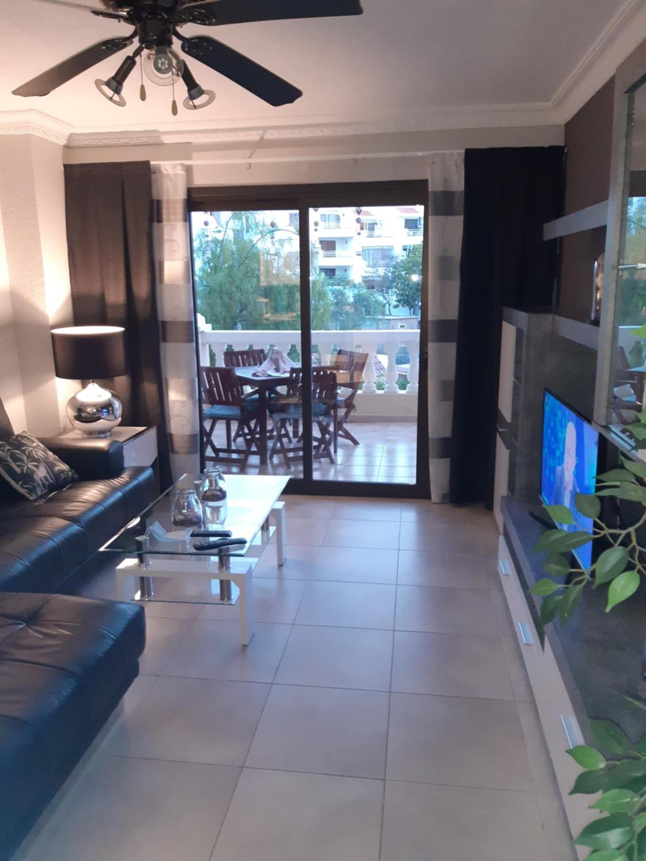 NICE 1 BEDROOM APARTMENT LOS CRISTIANOS — 1