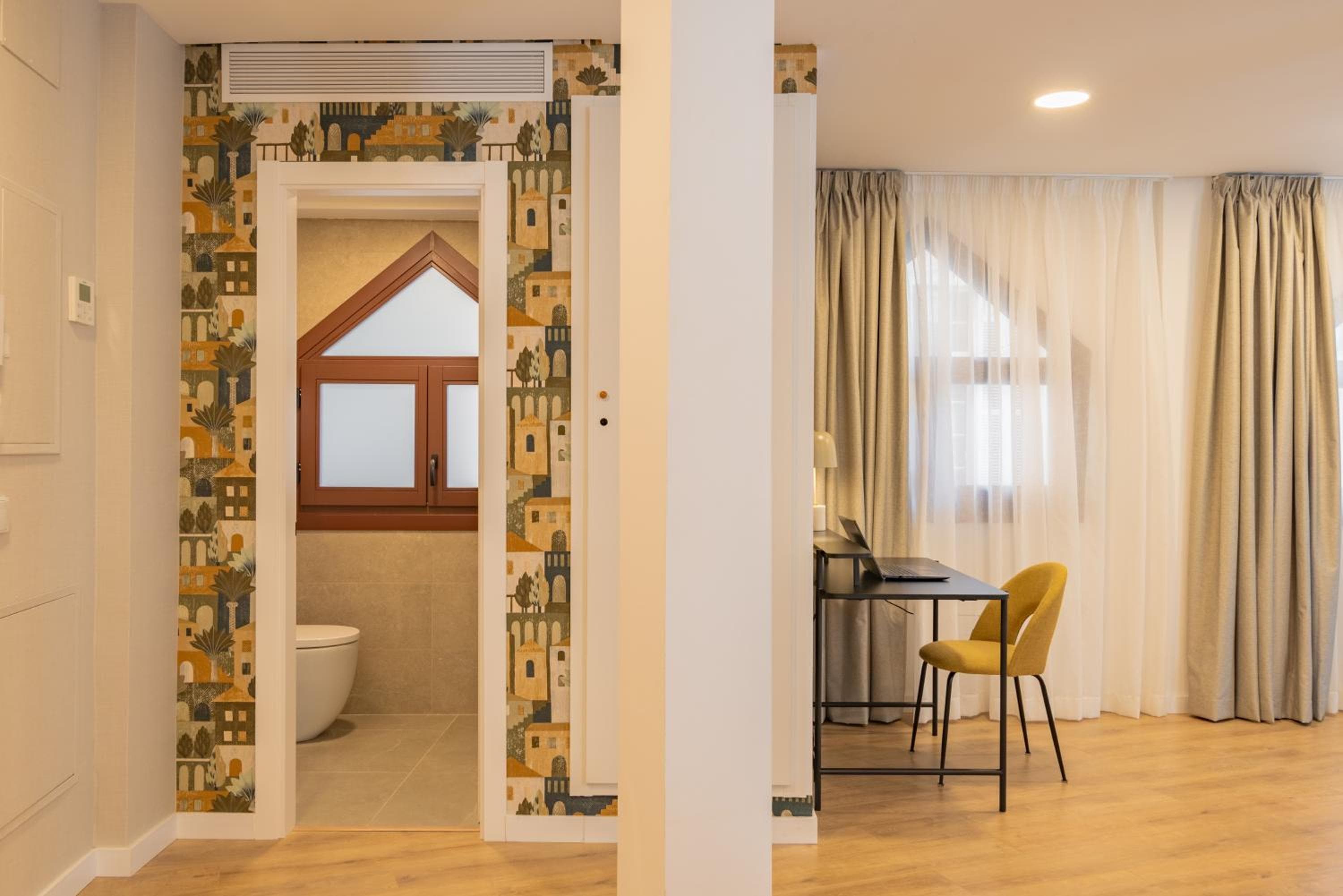 Feelathome Atarazanas Apartments — 15