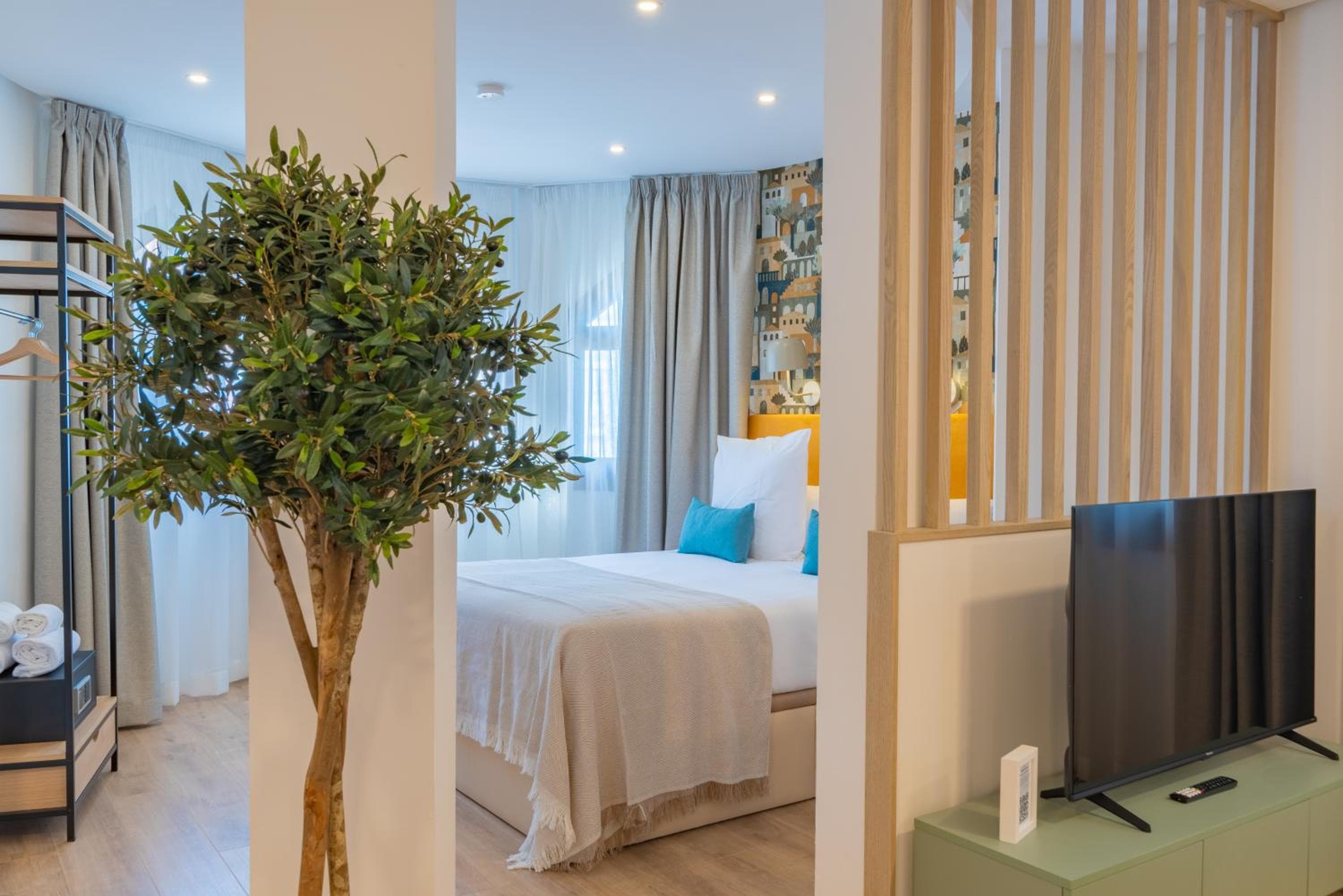 Feelathome Atarazanas Apartments — 29