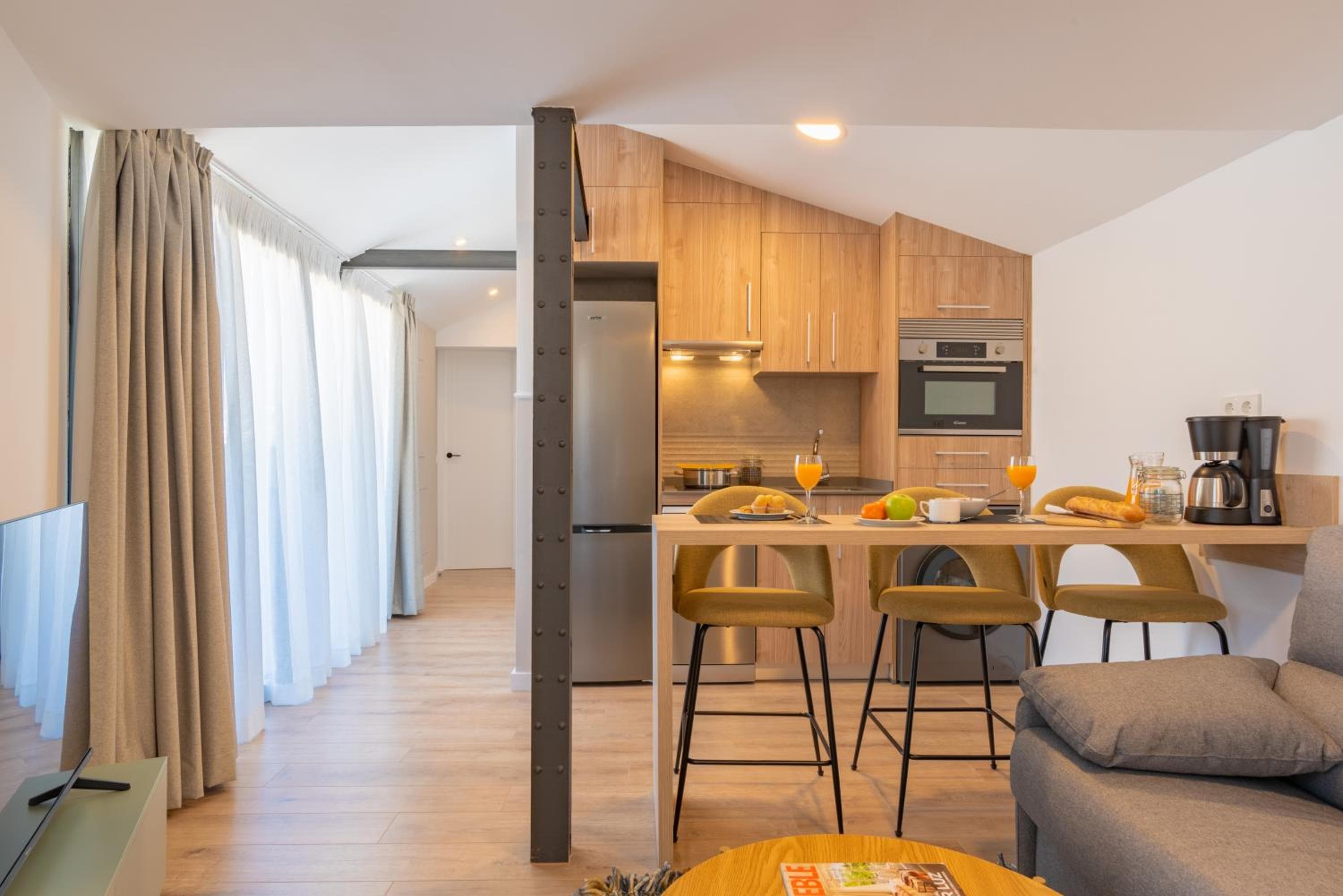 Feelathome Atarazanas Apartments — 13