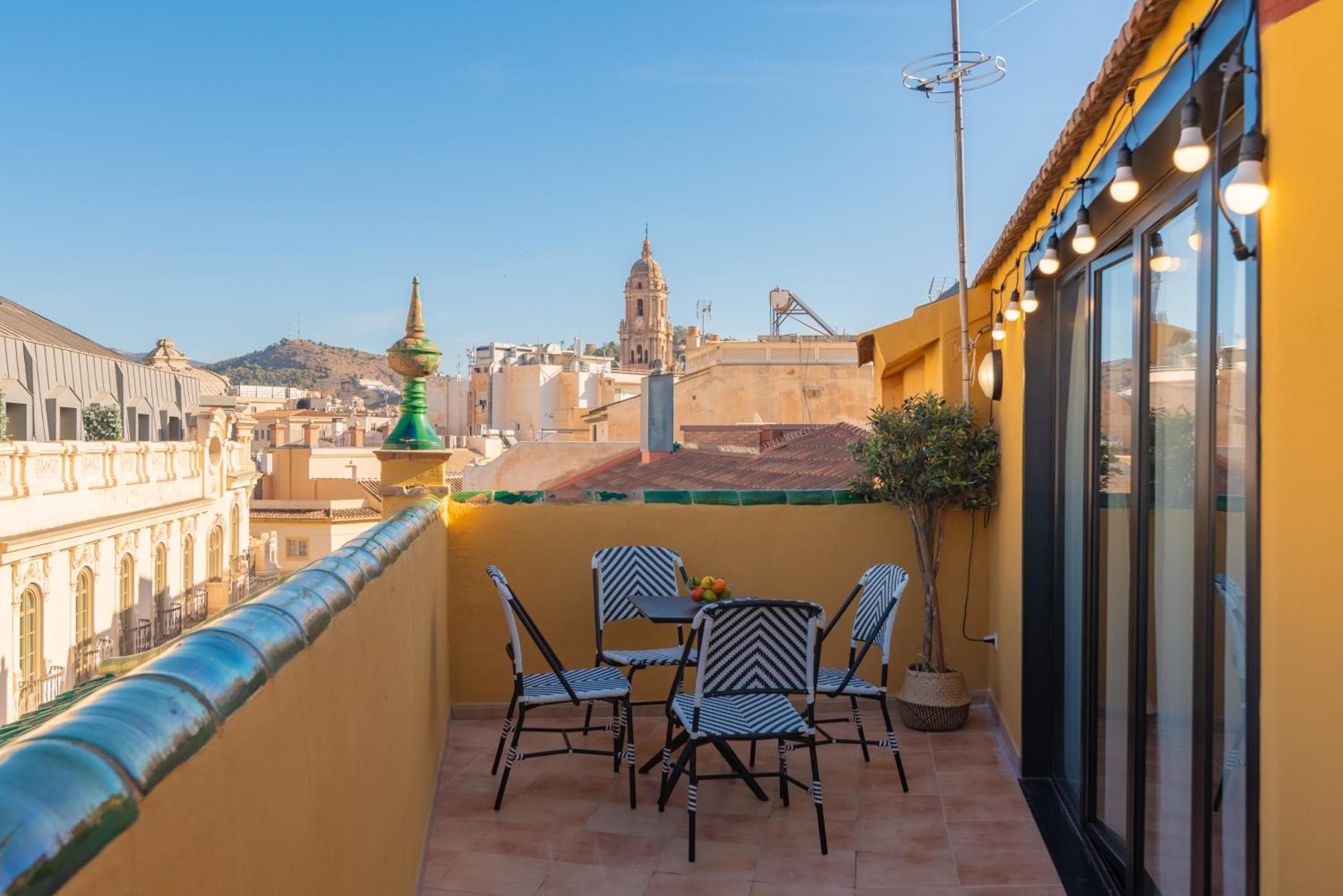 Feelathome Atarazanas Apartments -> Feelathome Atarazanas Apartments — 2