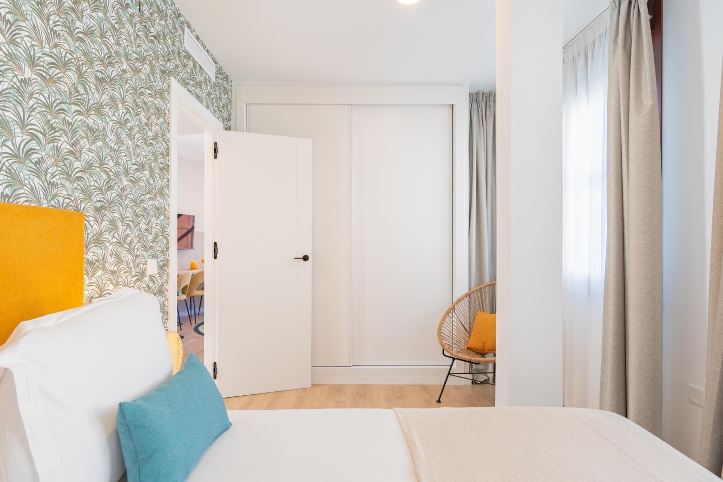 Feelathome Atarazanas Apartments — 28