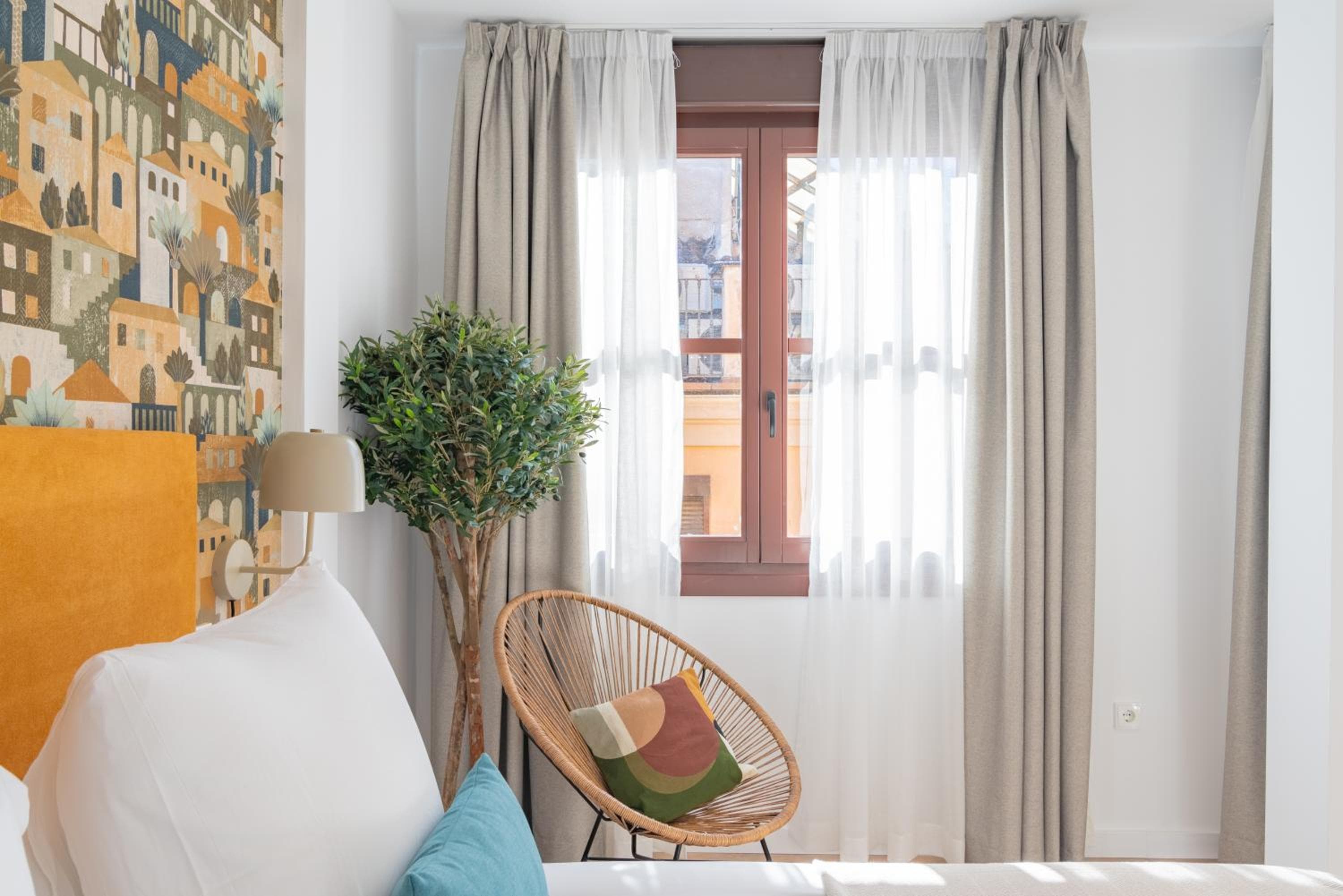 Feelathome Atarazanas Apartments — 16
