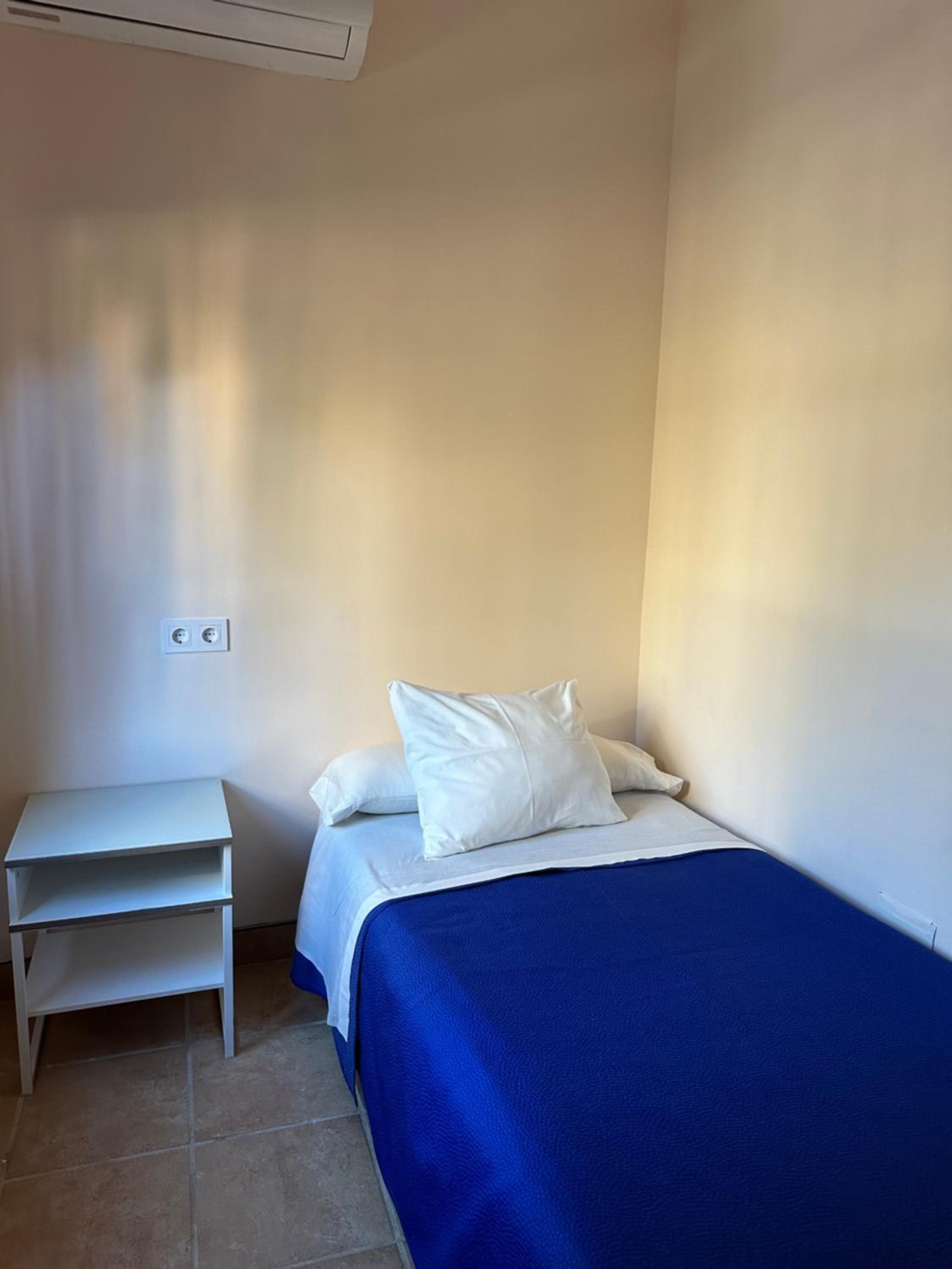 Hostal Moscatel — 30