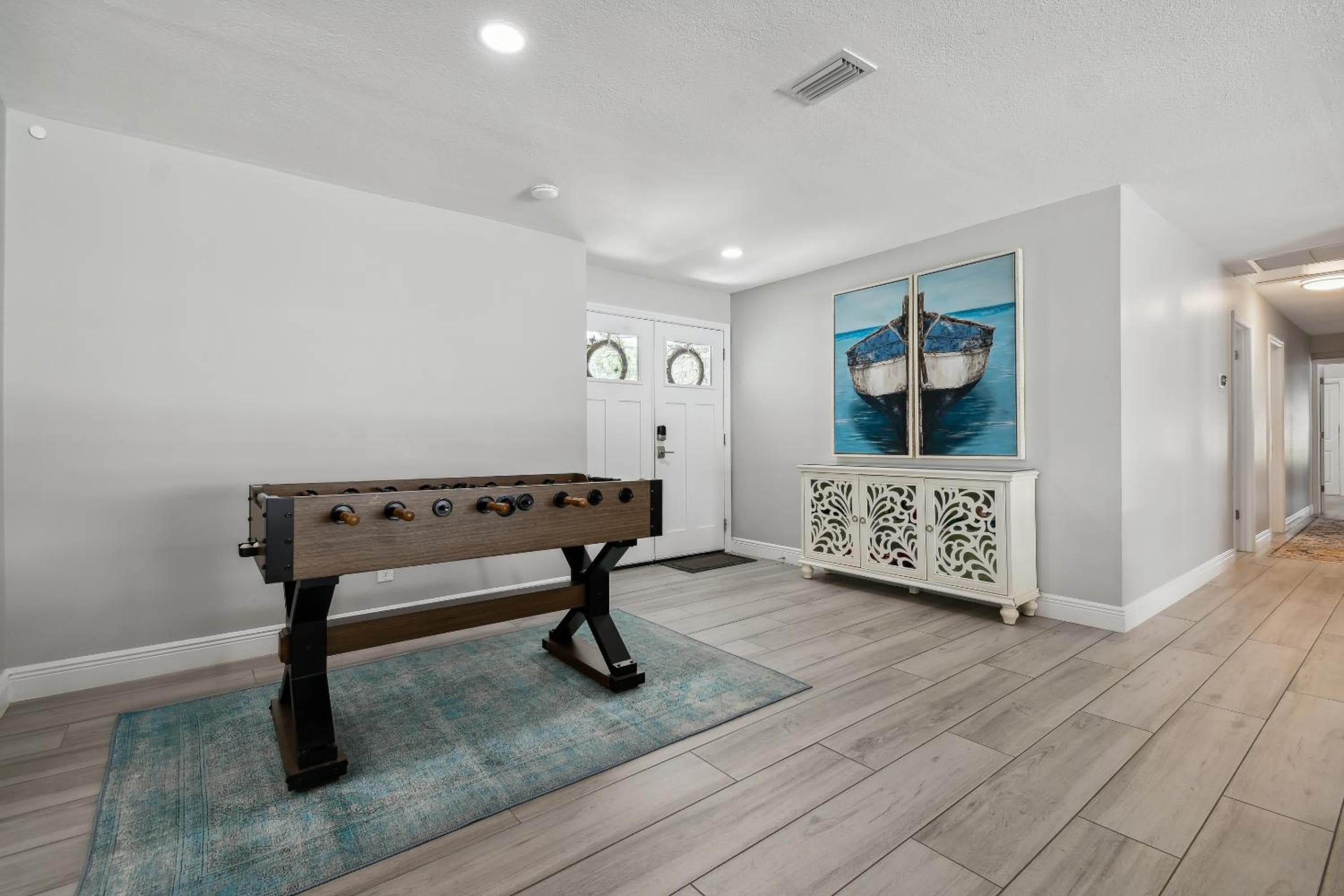 Lake House Westchase area. Heated Pool Waterfront! — 27